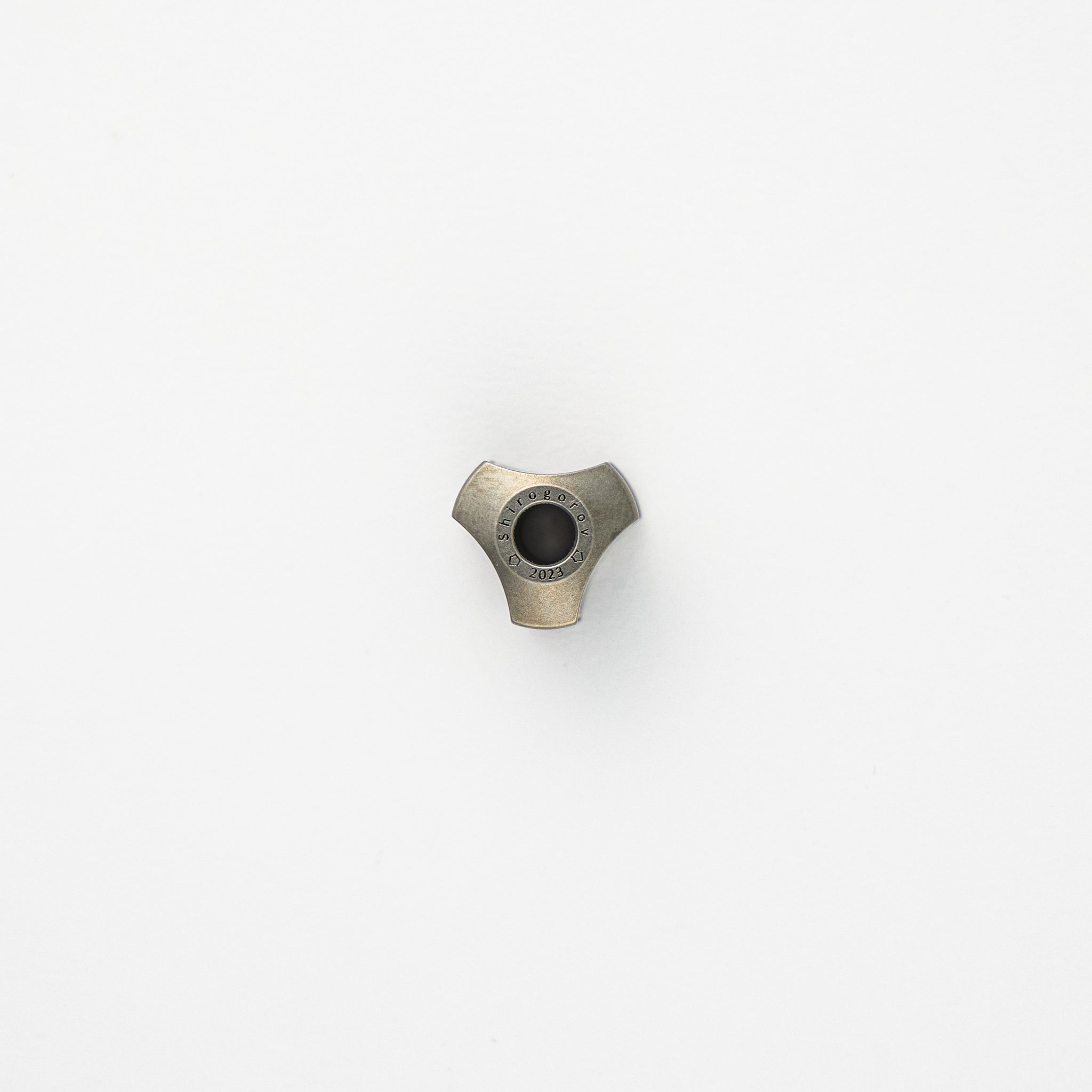 2023 ANNUAL BEAD – TITANIUM