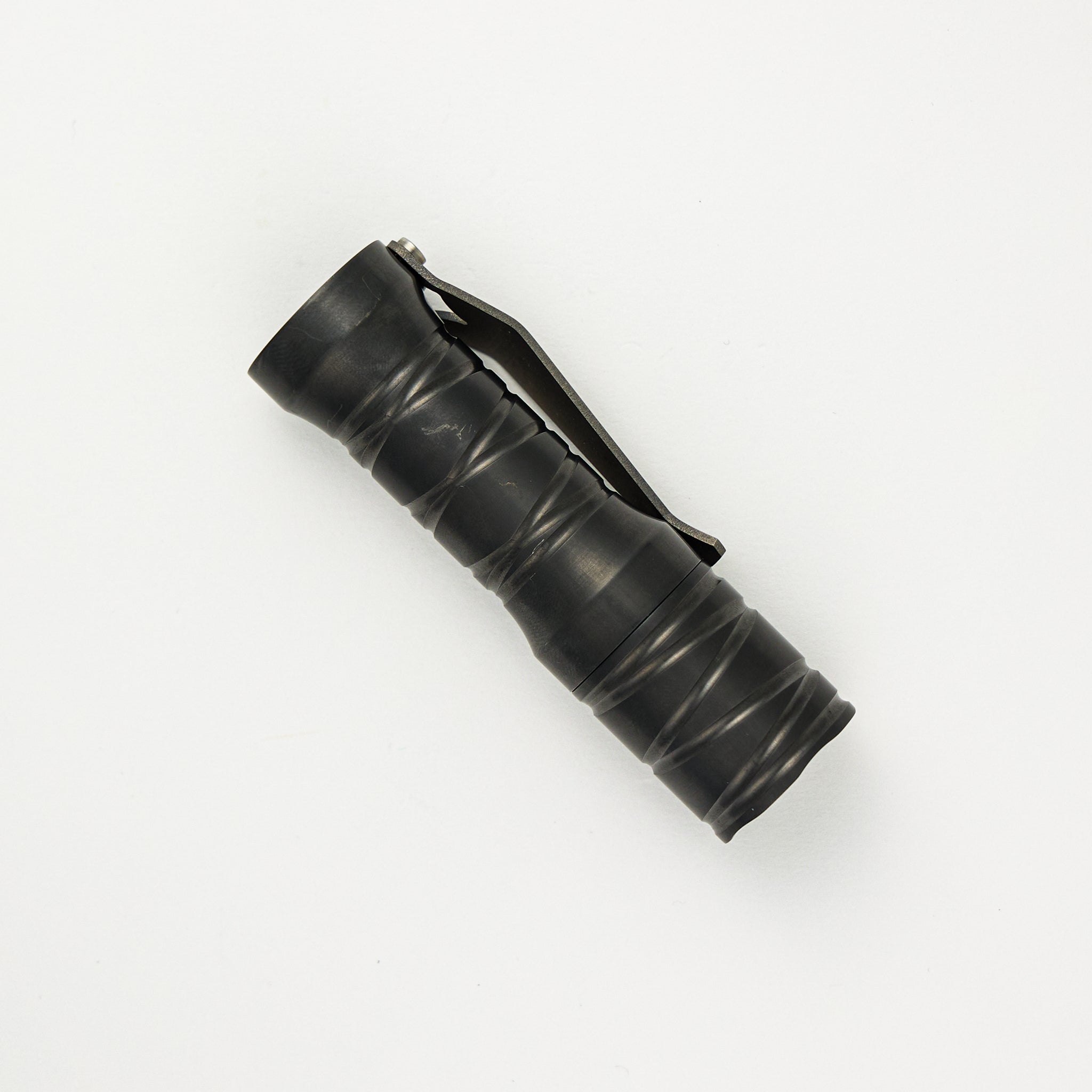 Huckleberry Flashlight - Zirconium