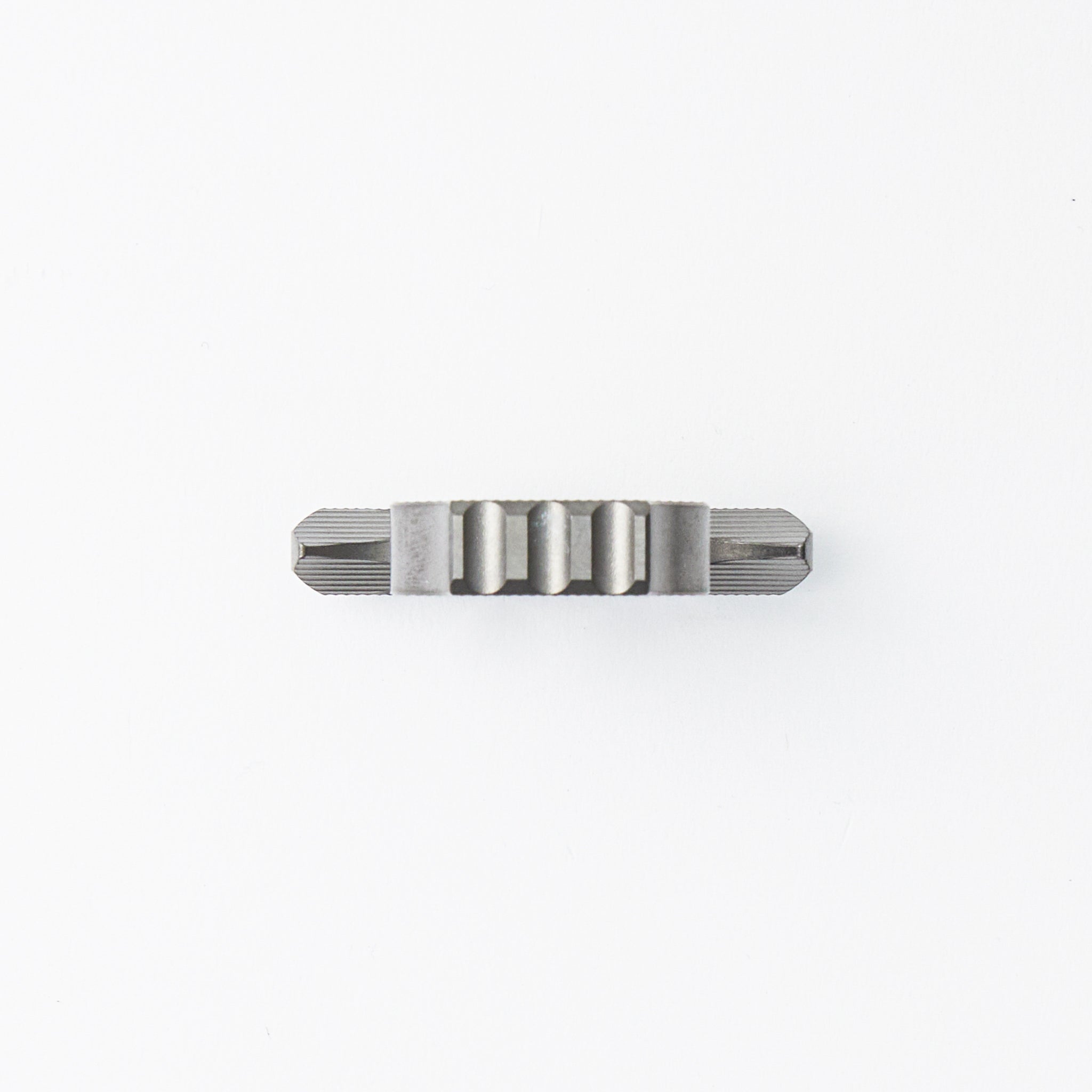 Derzhava - Titanium - Vertical Mill Pattern