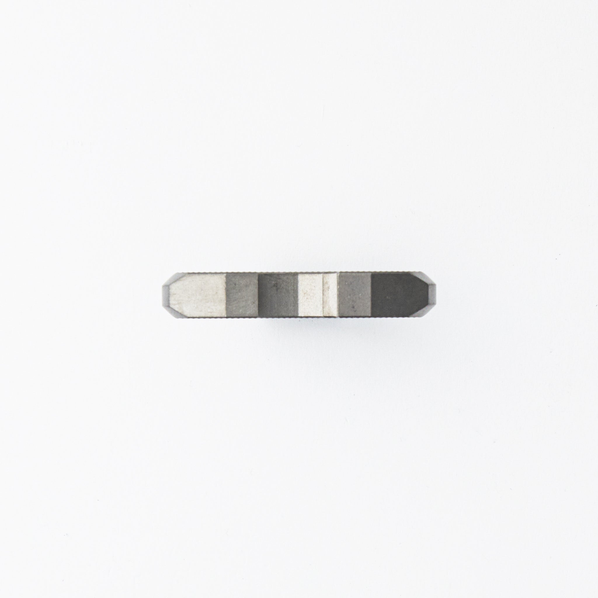 Derzhava - Titanium - Vertical Mill Pattern