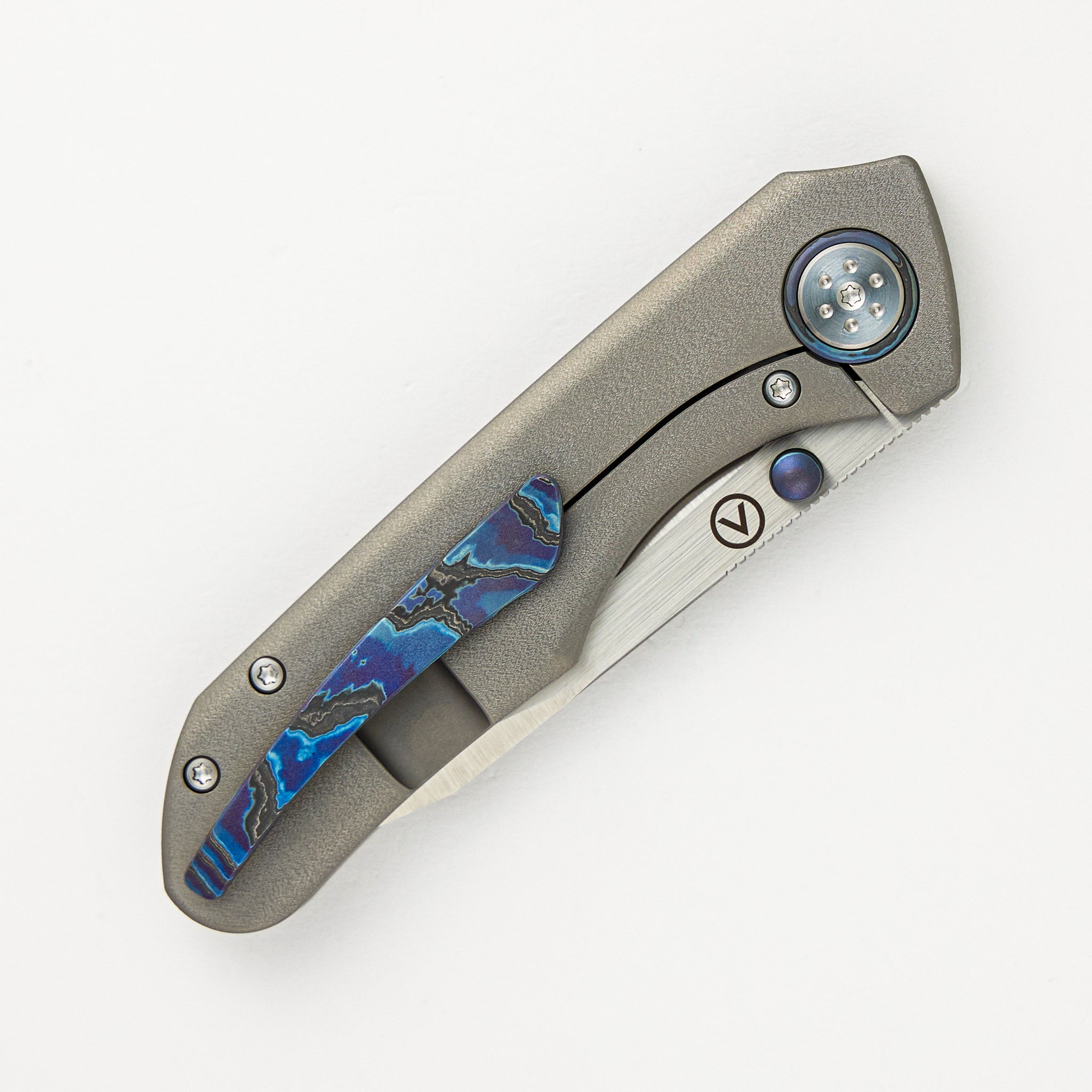 Keen - Titanium W/ Slotted Handle - M390 Blade