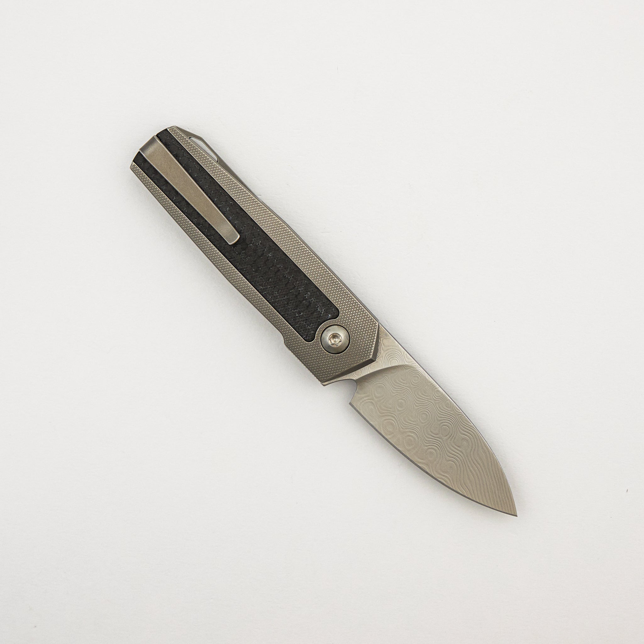 ARN - Grey/Satin - Titanium Handle - Carbon Fiber Inlays - Damasteel Blade - #110