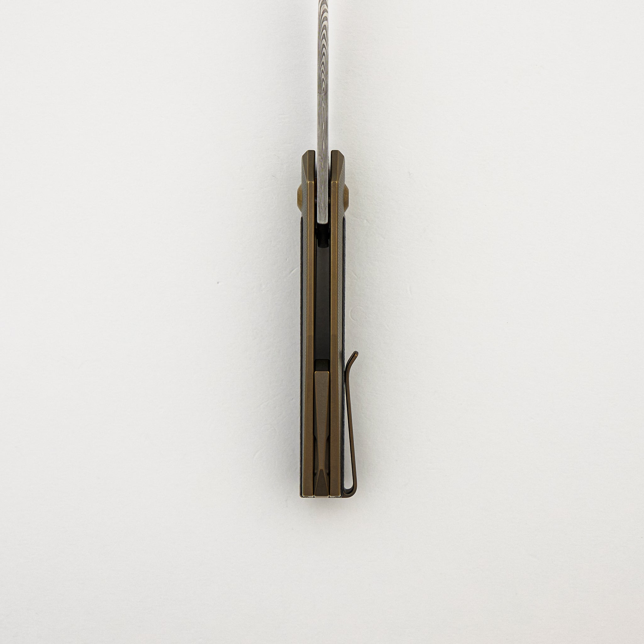 ARN - Amber - Titanium Handle - Carbon Fiber Inlays - Damasteel Blade - #112