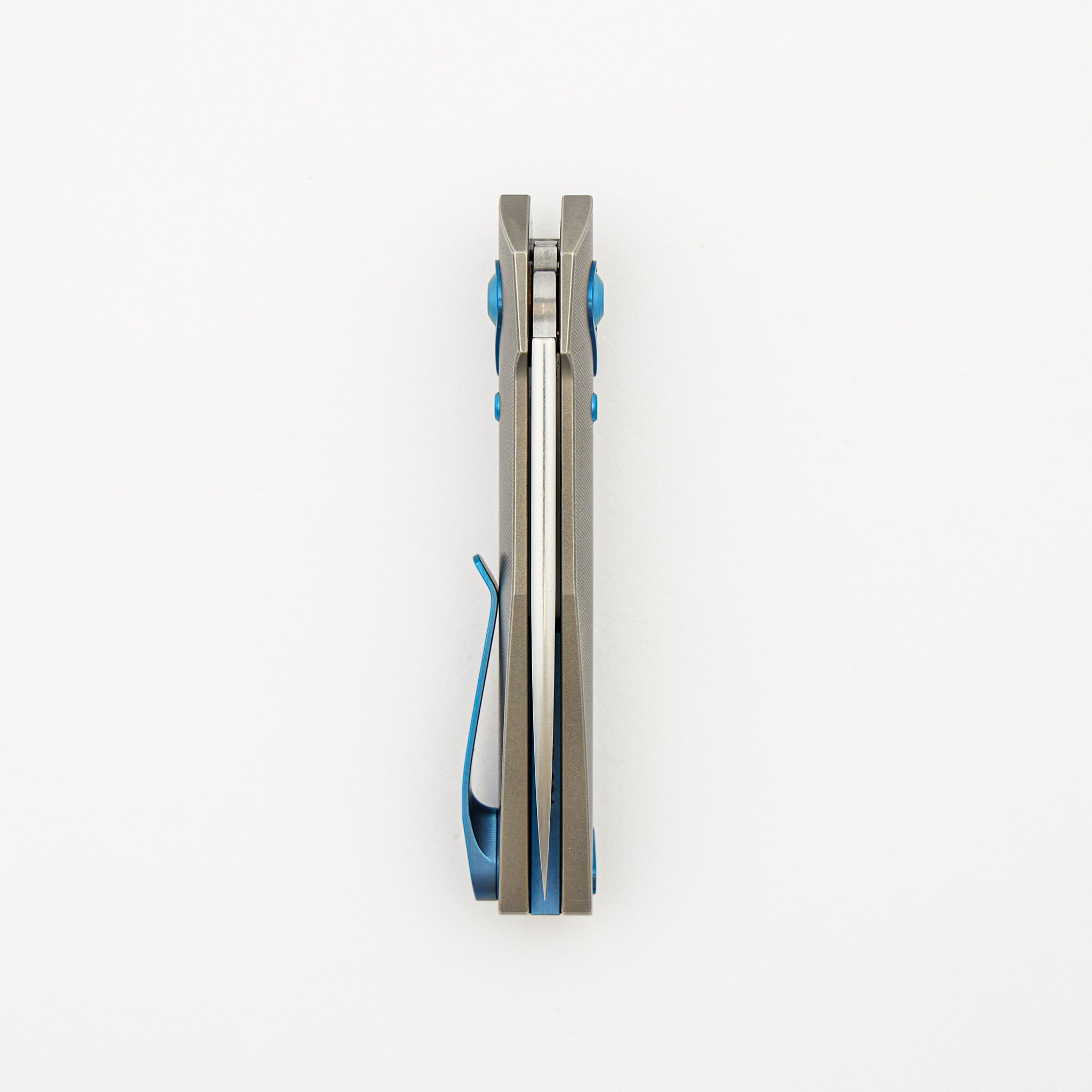 Aros - Grey/Blue Titanium Handle - RWL34 Blade