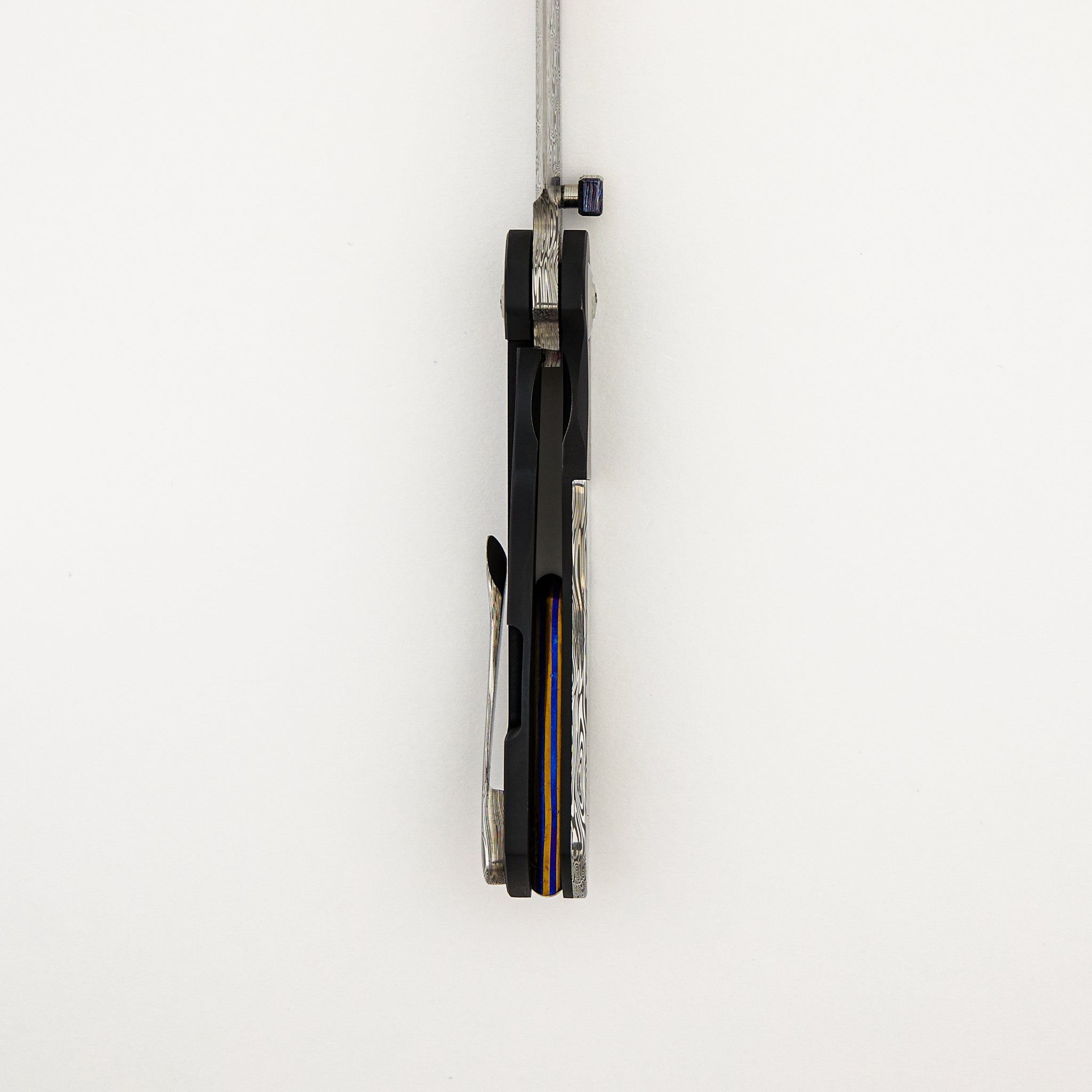 Frame Lock Folder
