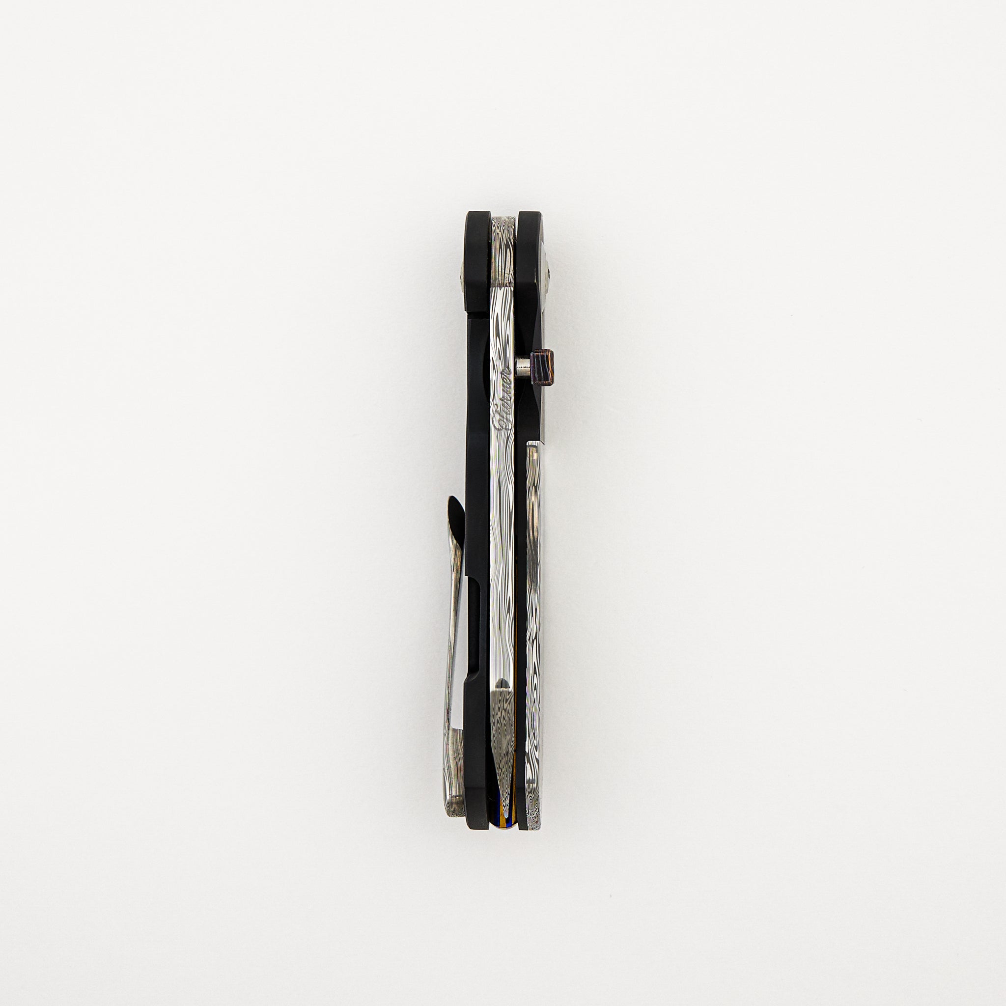 Frame Lock Folder