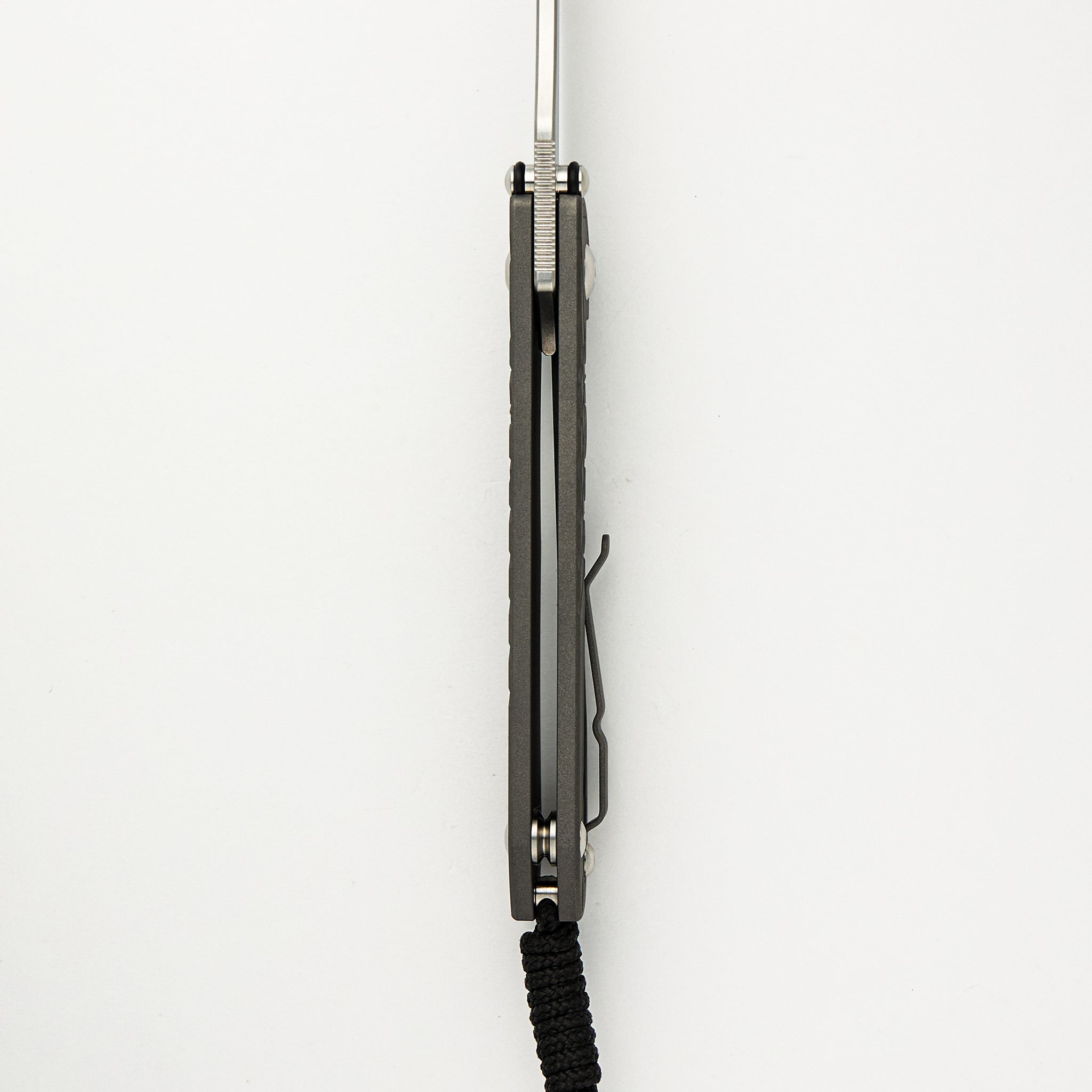 Umnumzaan - Drop Point CPM MagnaCut Blade - Titanium Handle