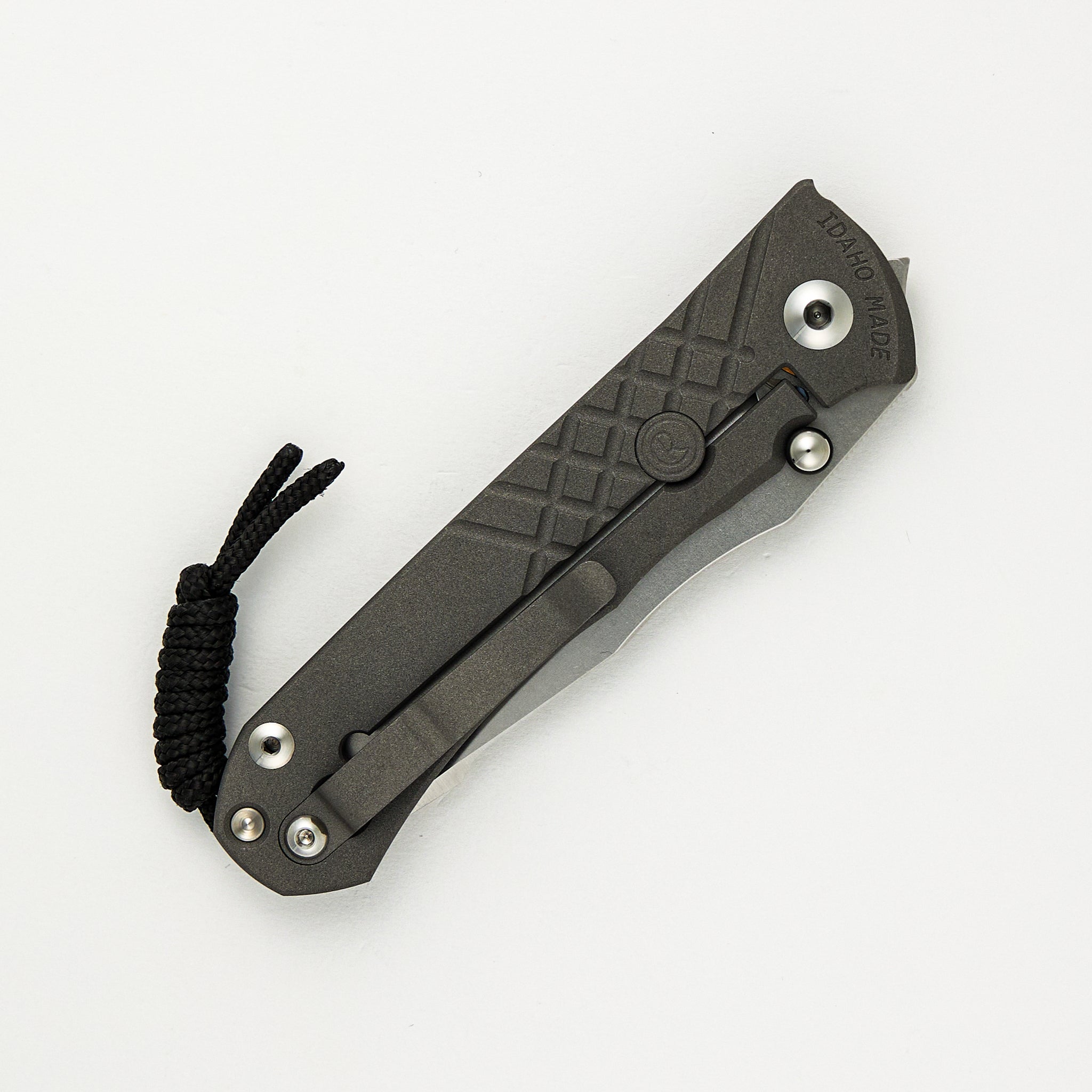 Umnumzaan - Drop Point CPM MagnaCut Blade - Titanium Handle