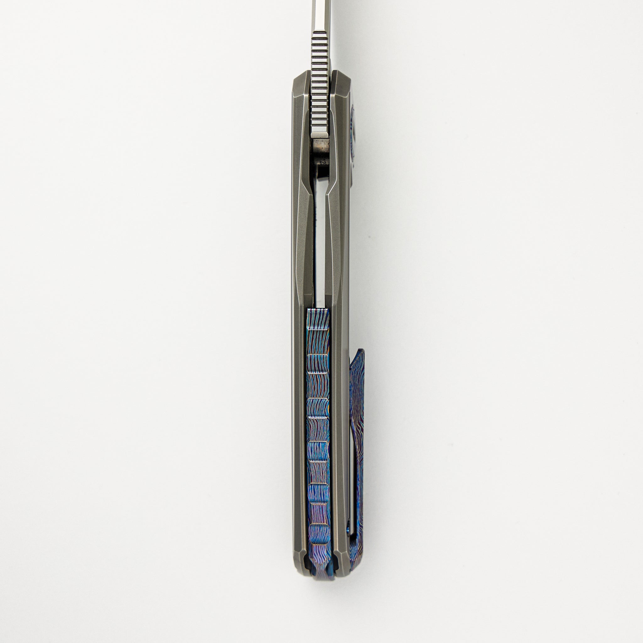 Custom Quantum - Blade Show Award Winner