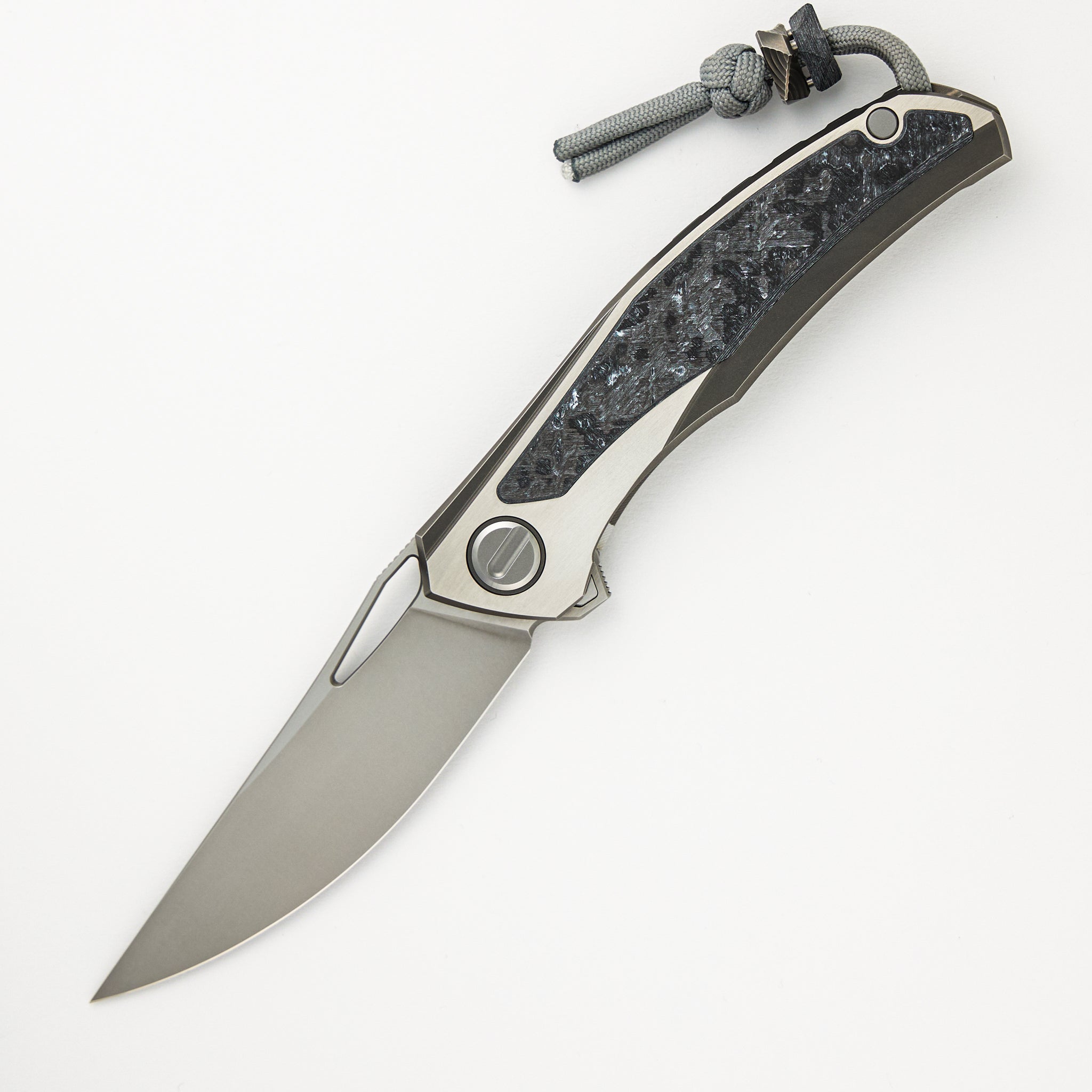 Quantum WKM - Titanium/White CarboTi Handle - S90V Blade - SRRBS