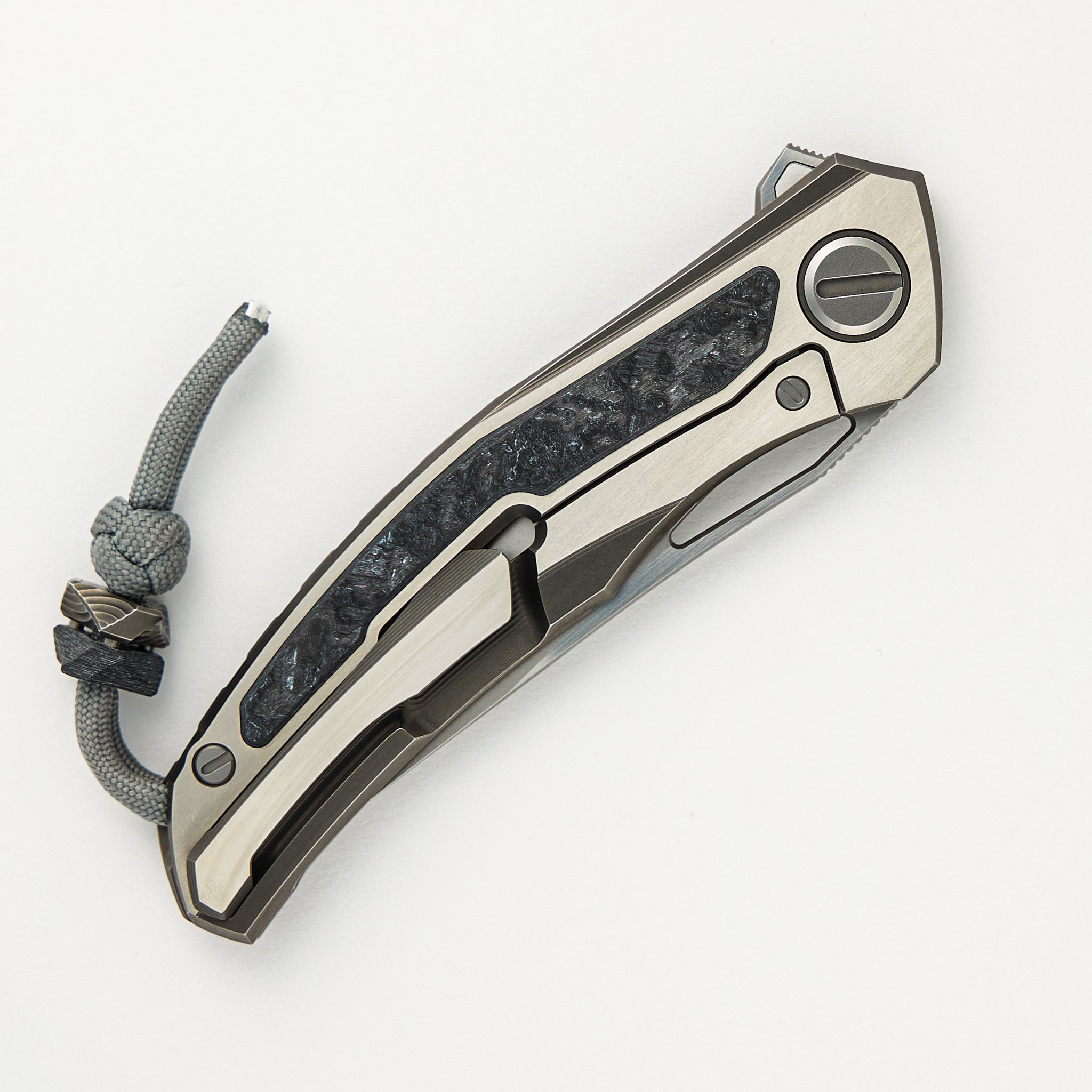 Quantum WKM - Titanium/White CarboTi Handle - S90V Blade - SRRBS