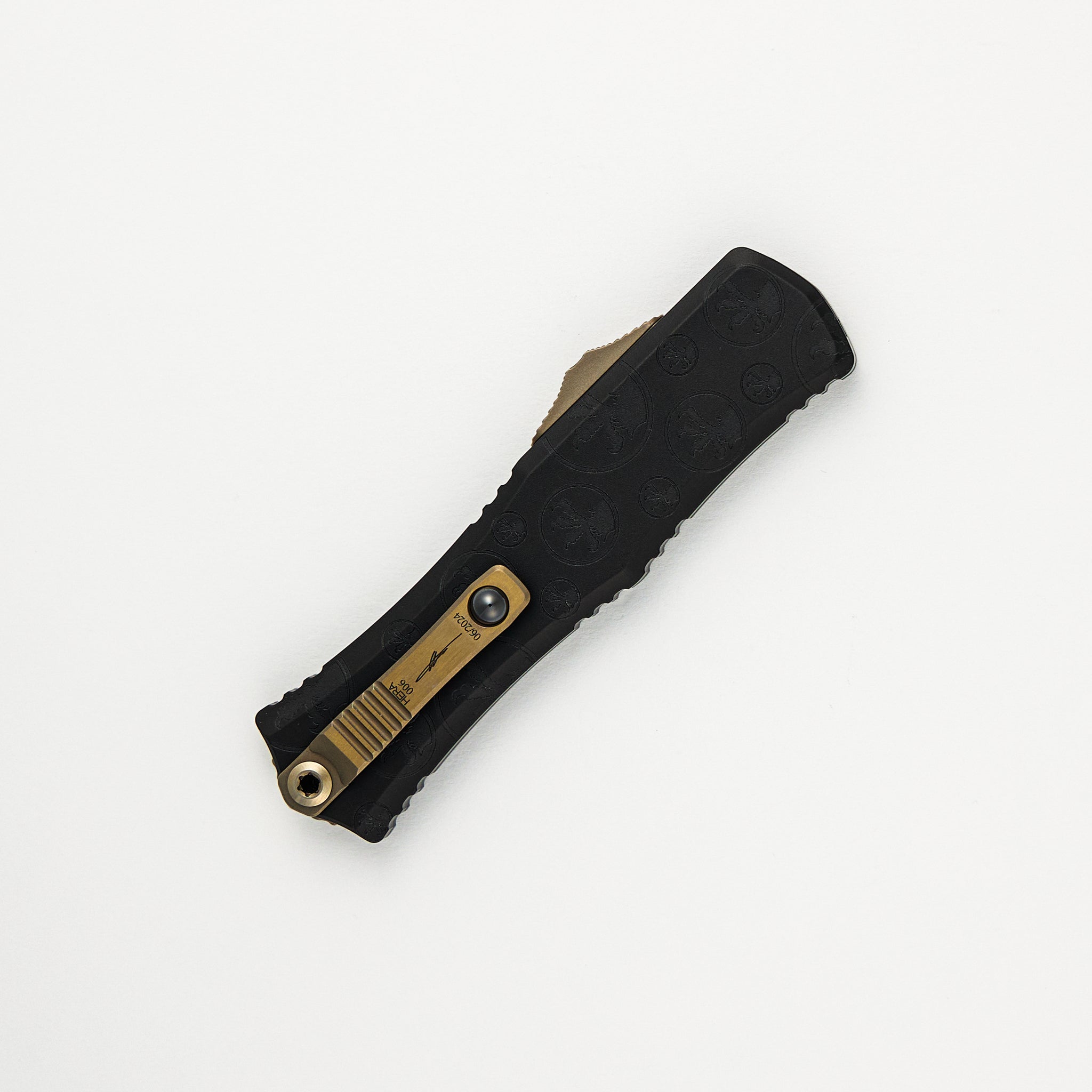 Mini Hera II Bayonet Signature Series Claw Burst Black Handle Standard 1701M-16CBS S/N 006