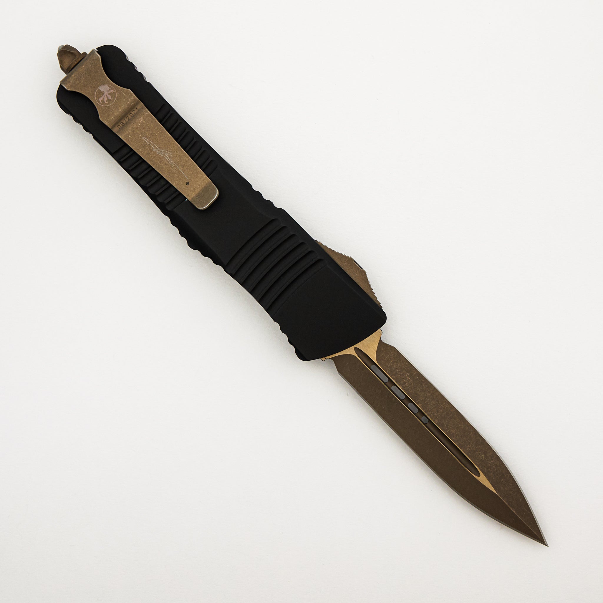 "Signature Series" Combat Troodon D/E Carbon Fiber Top Bronze Apocalyptic 142-13 APCFS