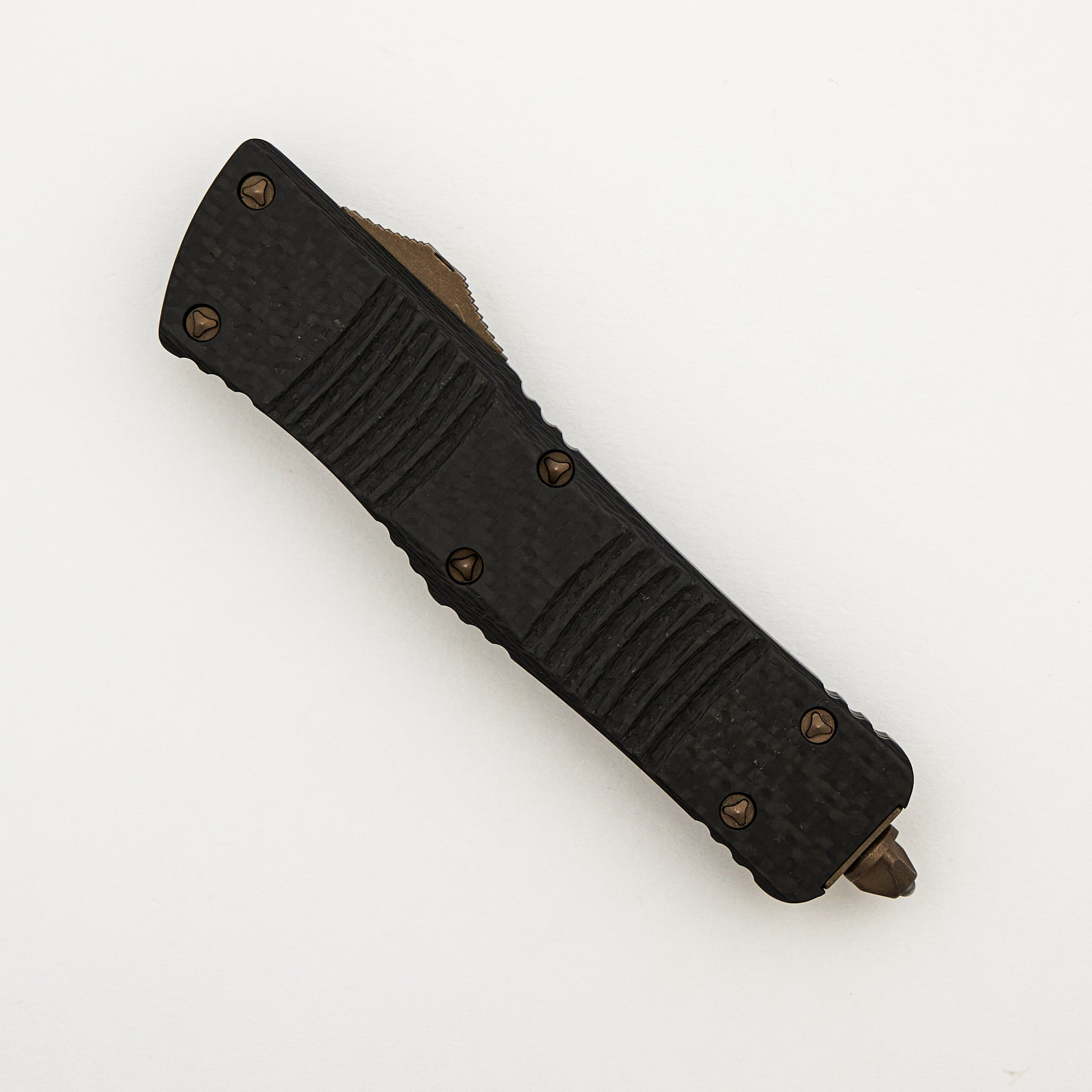 "Signature Series" Combat Troodon D/E Carbon Fiber Top Bronze Apocalyptic 142-13 APCFS