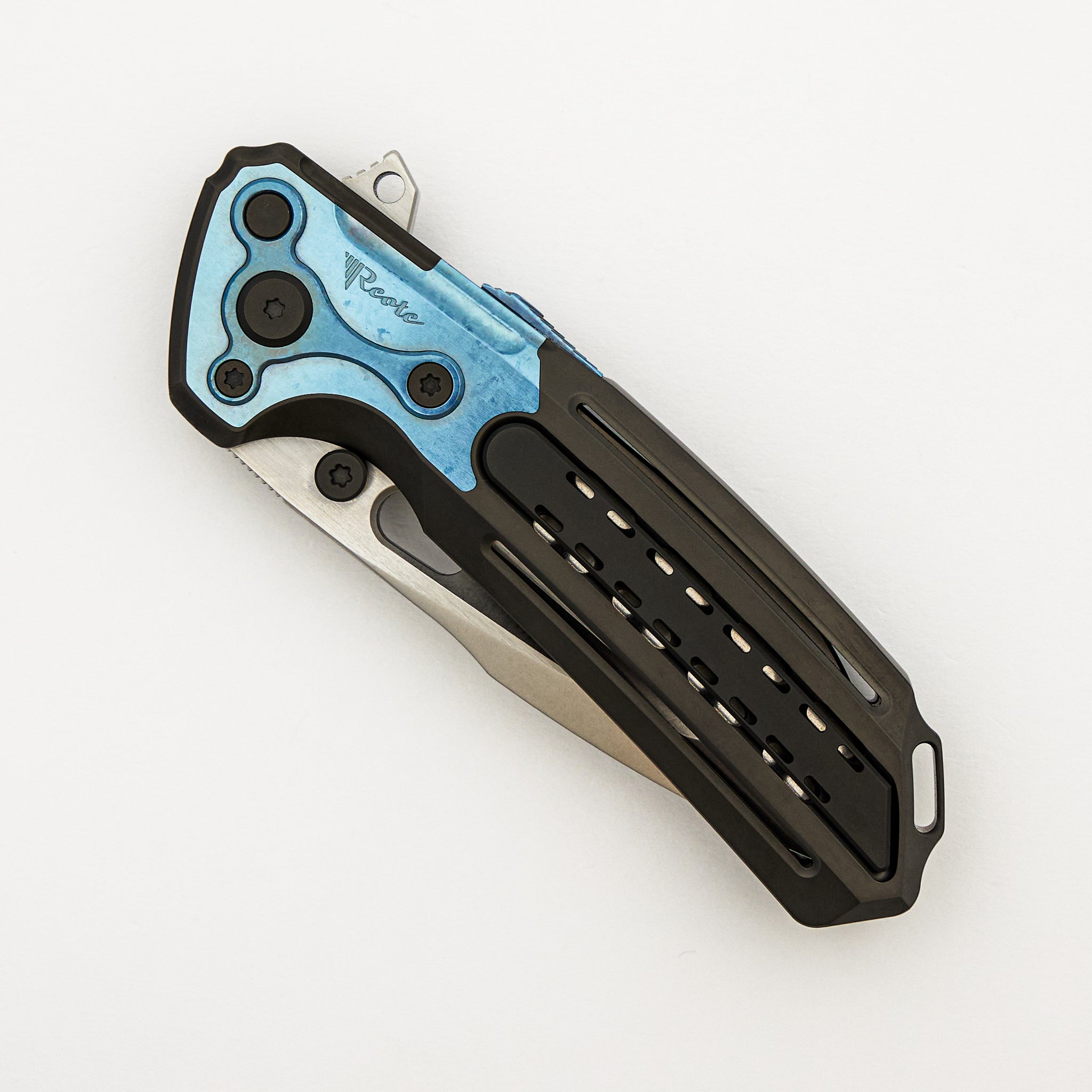 Terminator T600 - Black DLC Titanium/Crystalized Ti Handle - Satin Stonewash MagnaCut Blade - 016/150