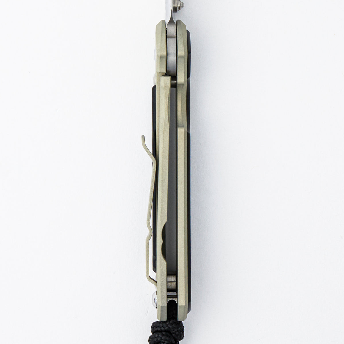 Small Sebenza 31 - Black Diamond Richlite Inlay - Champagne Cerakote - Drop Point CPM MagnaCut Blade - Silver Single Thumb Lug