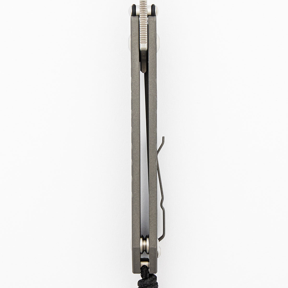Umnumzaan - Drop Point CPM MagnaCut Blade - Titanium Handle