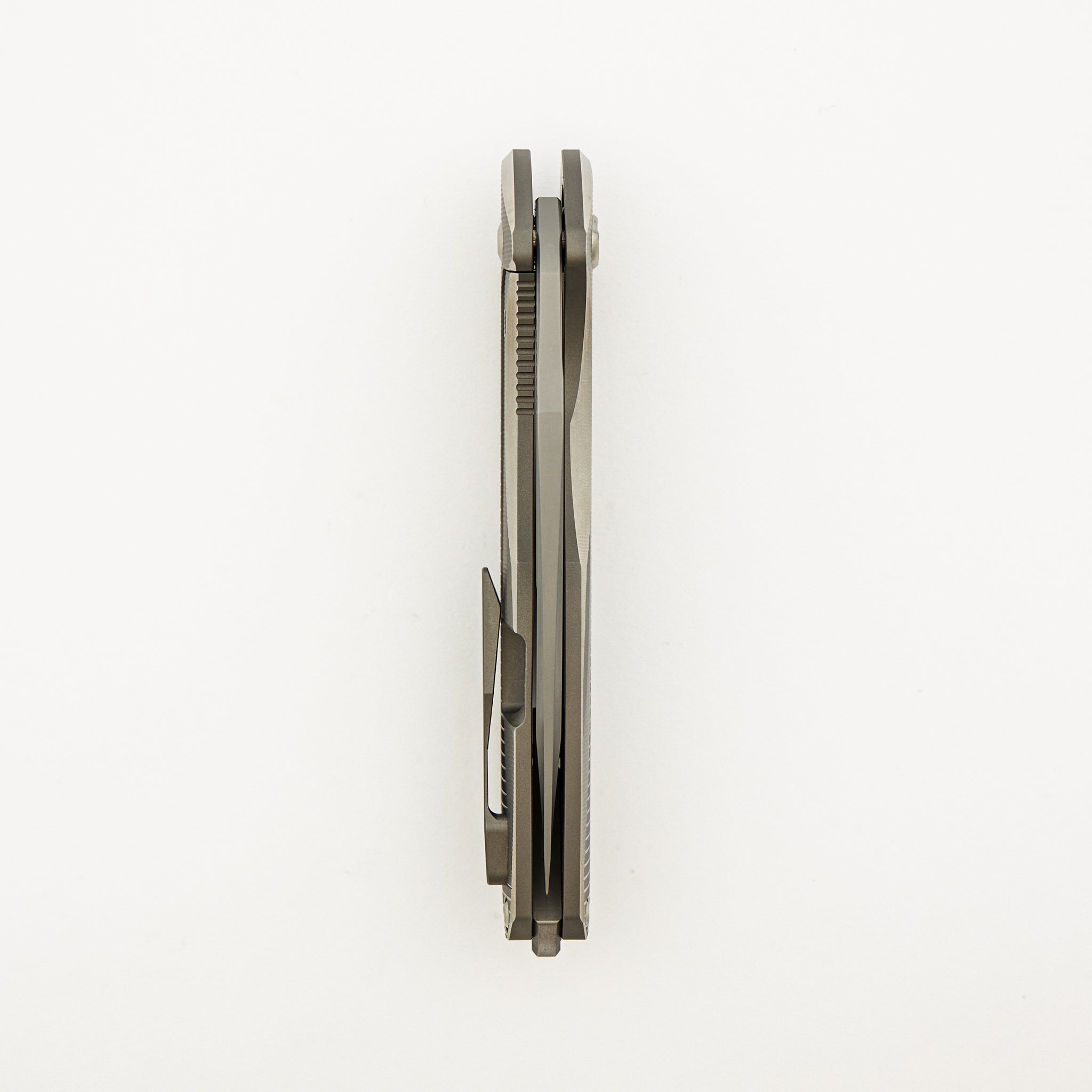Arius - Style 57 - Titanium Handle - M390 Blade