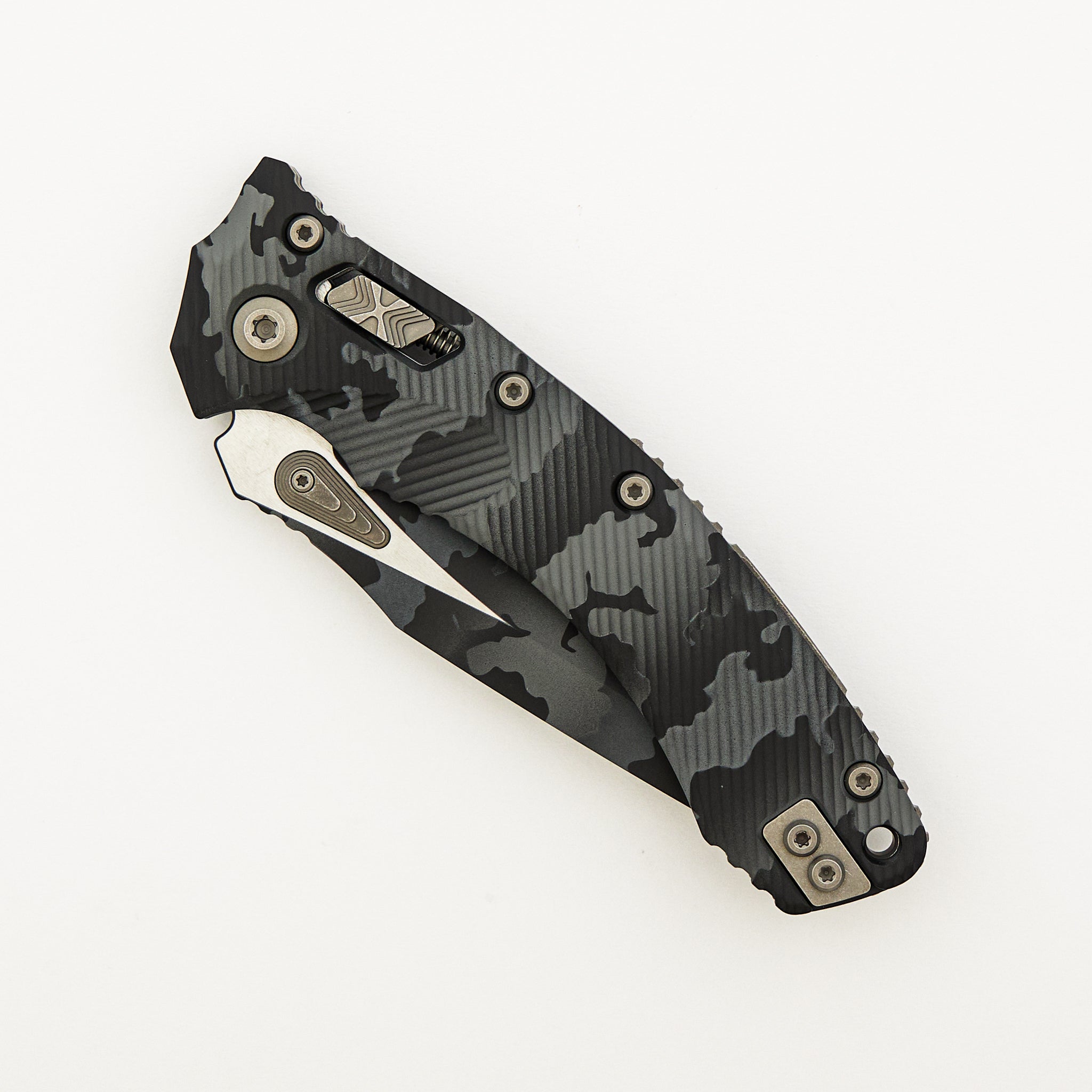 "Signature Series" Amphibian - RAM-LOK S/E - Fluted Urban Camo Standard 137RL-1 FLUCS