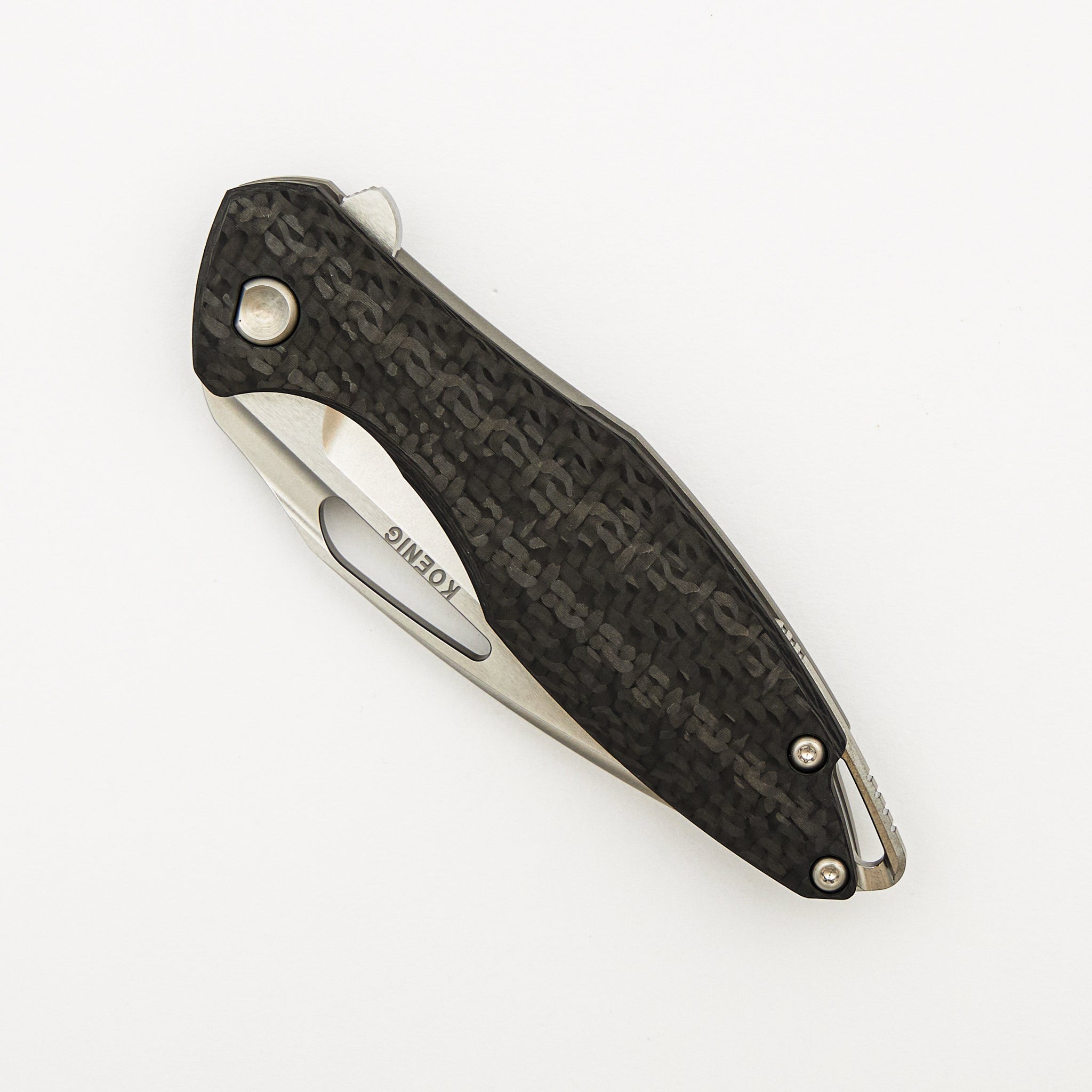 Arius - Brightwashed W/ Polished Flats M390 Blade - Smooth Carbon Fiber Handle
