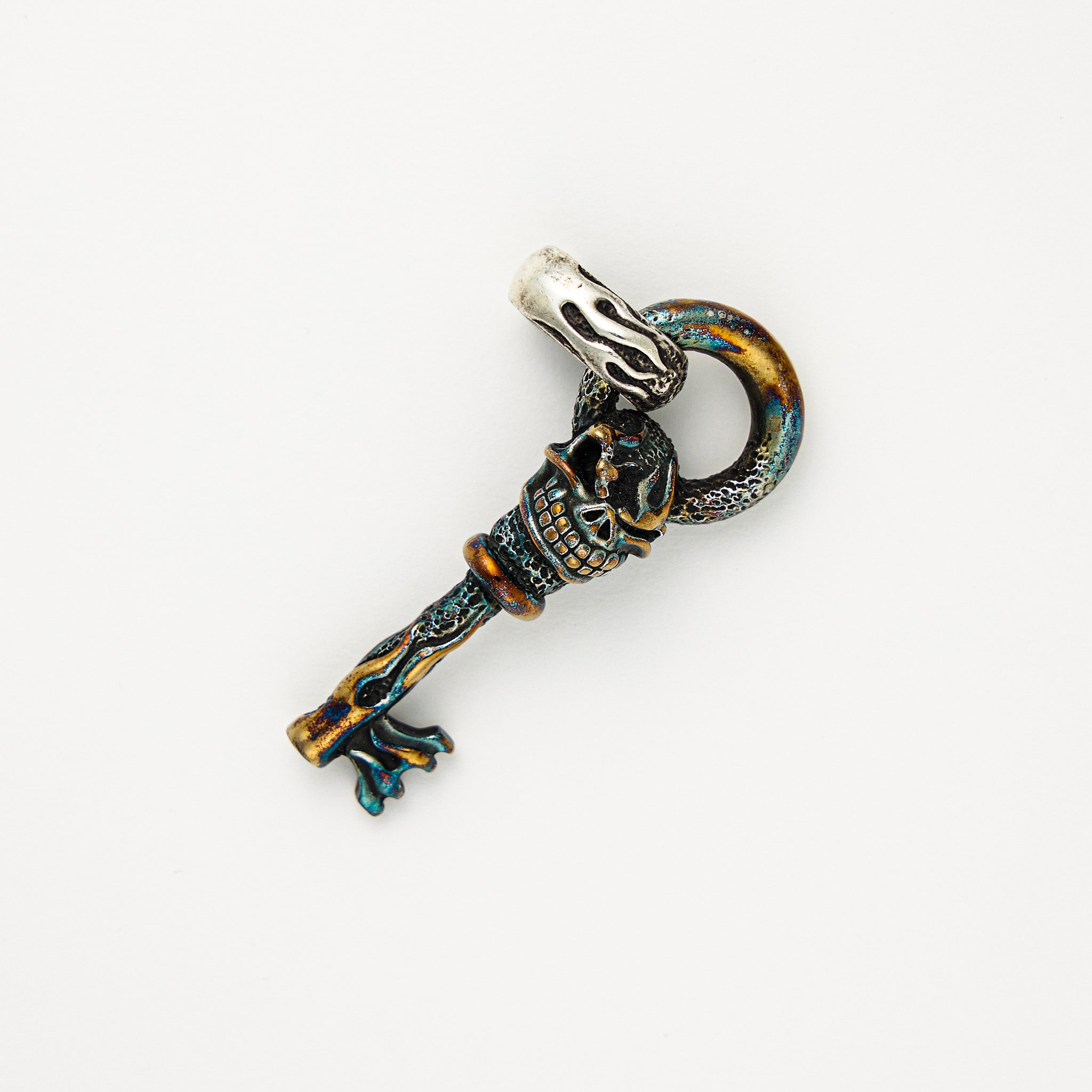 Hot Head Slickster Key W/ Flame Link Pendant
