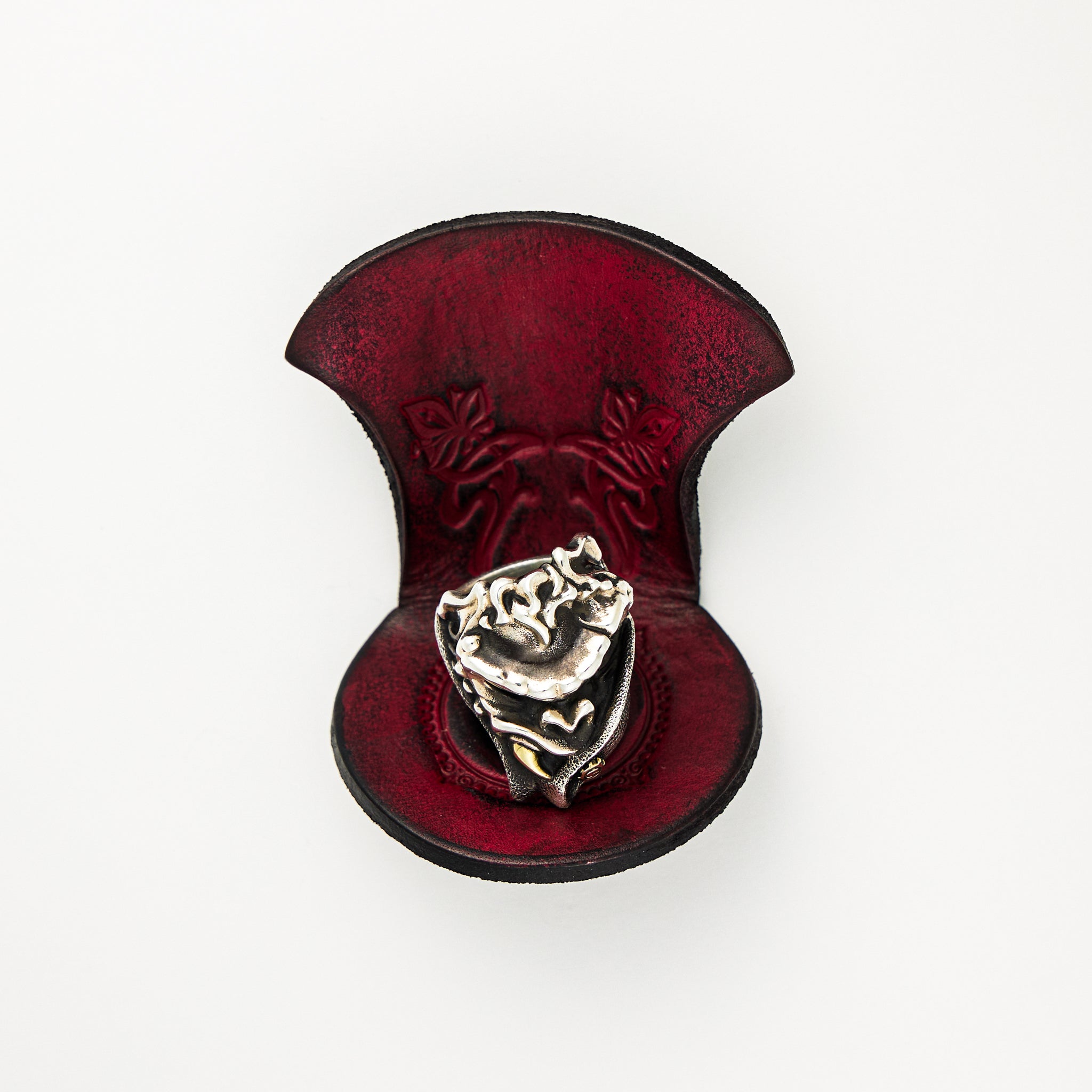 Count Chimpula Puncher W/ Garnet Halloween 2024 Ring - Ag/Au