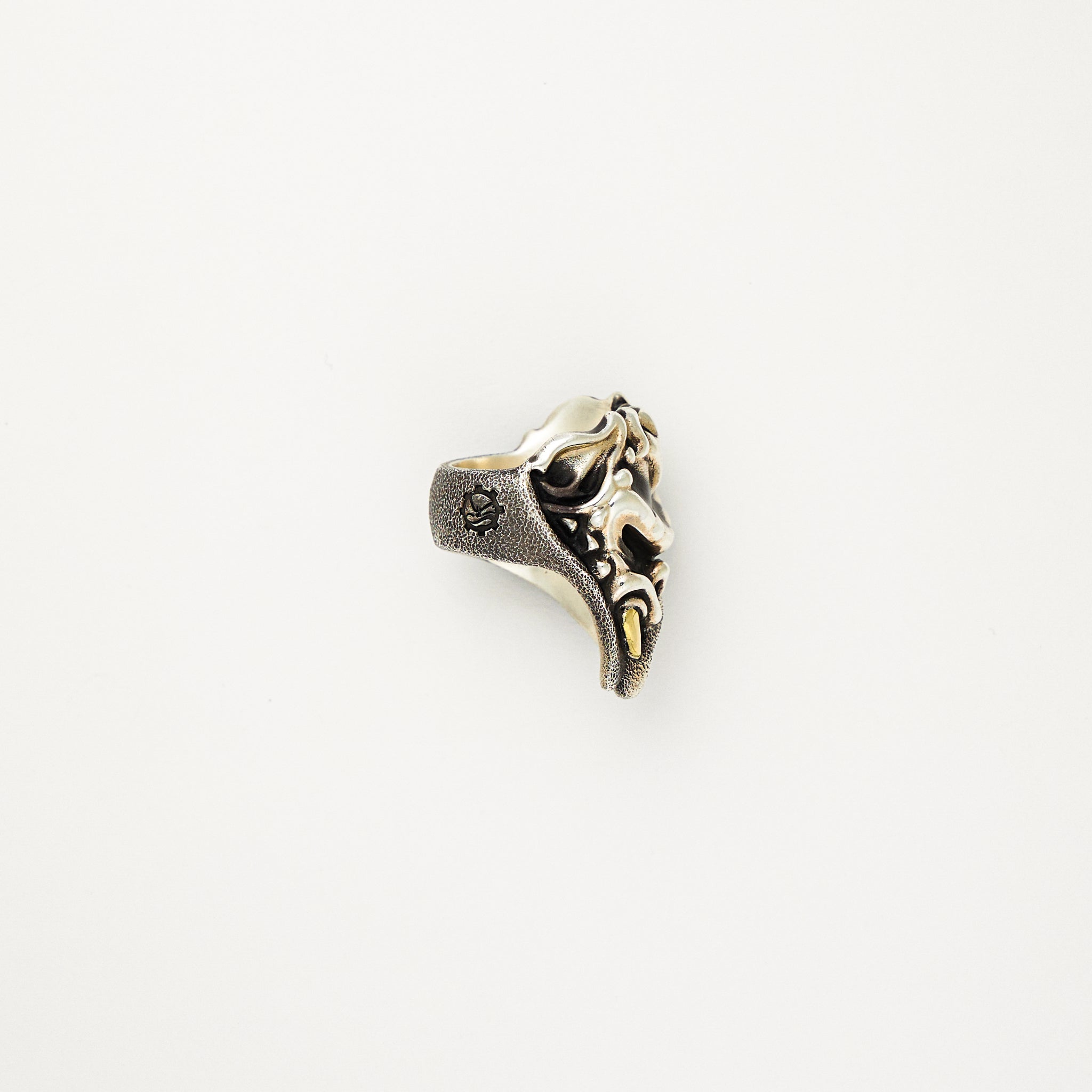 Count Chimpula Puncher W/ Garnet Halloween 2024 Ring - Ag/Au