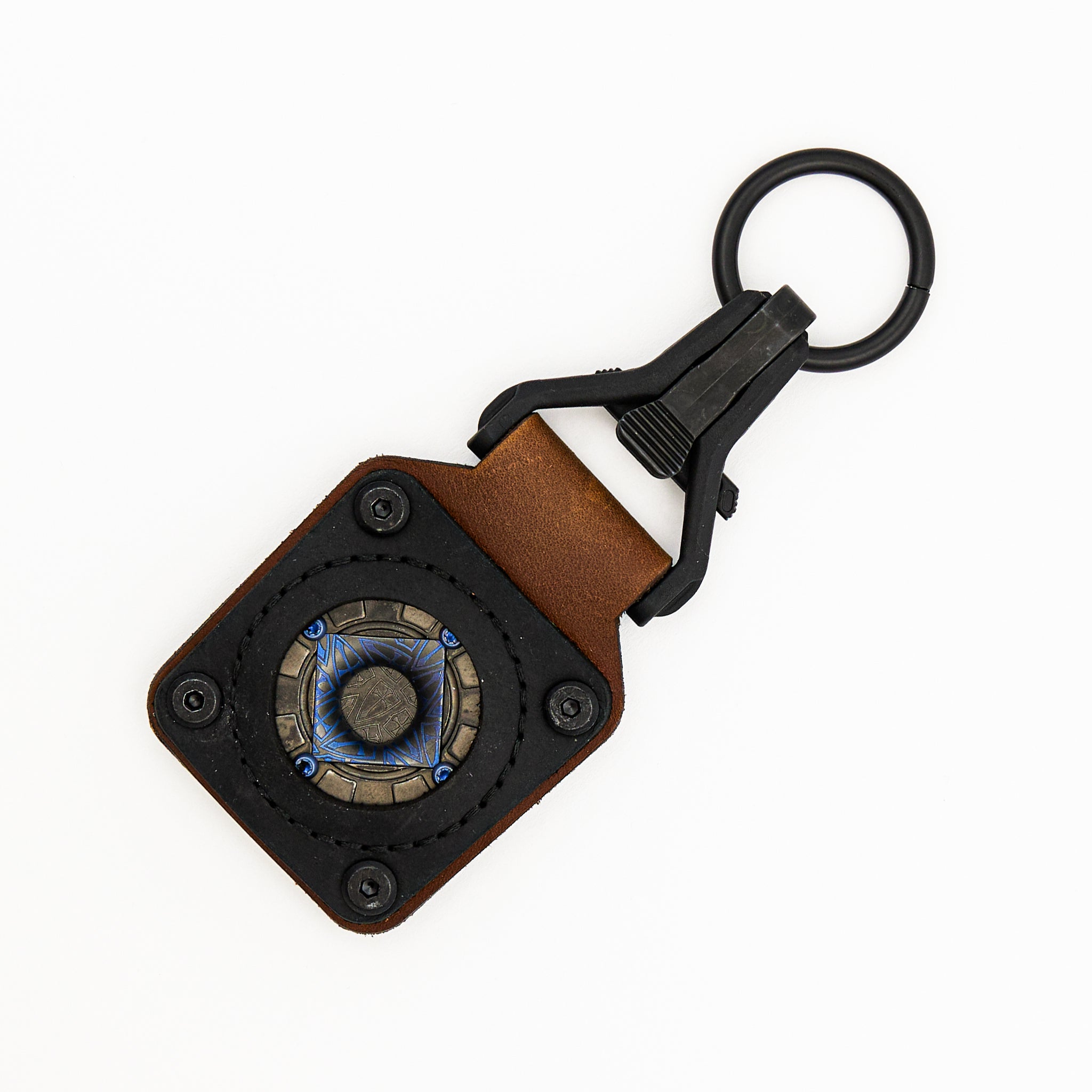 HiTex Gear Collaboration Crusader Cross Killbox Poker Chip W/ Fukuwa Designs Tombstone Leather Chip Vault