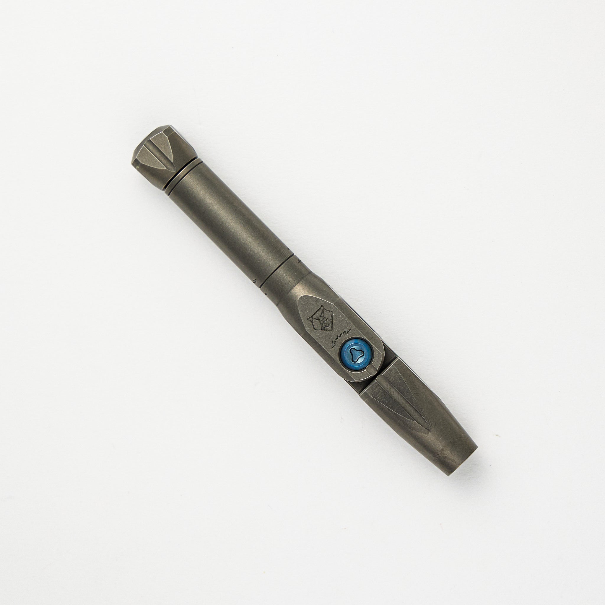 Cyber Tool - Stonewashed Titanium (Sinkevich Design)