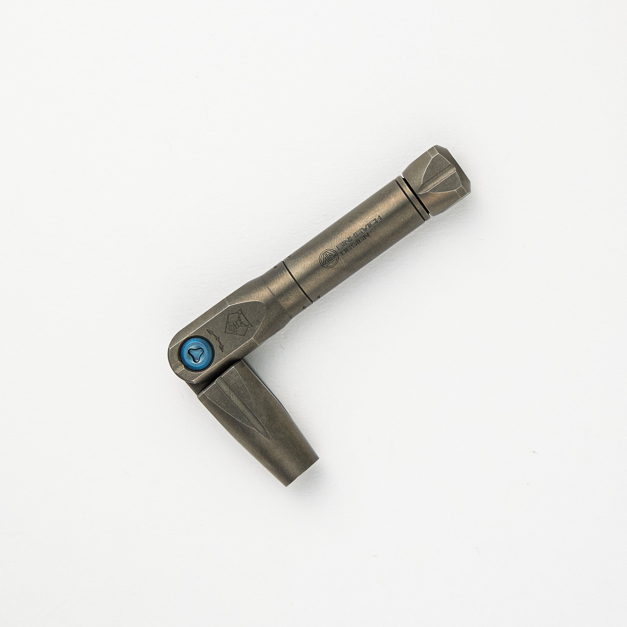 Cyber Tool - Stonewashed Titanium (Sinkevich Design)