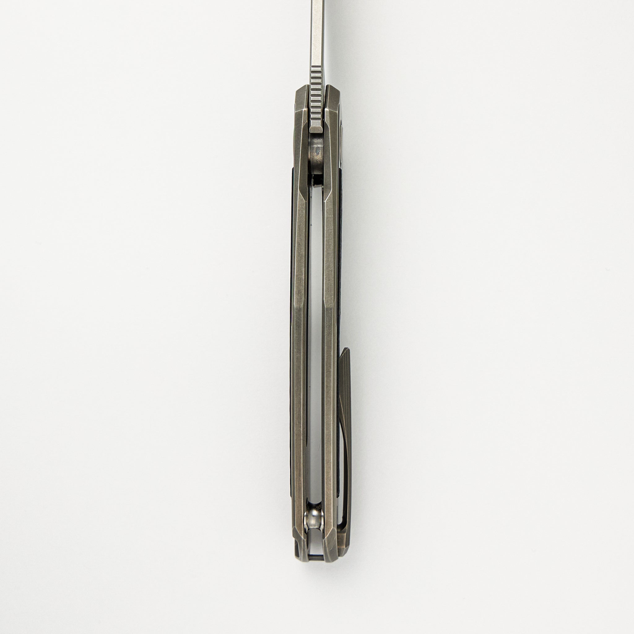 Ursus Quantum - Cromax PM Blade - Titanium Handle - Black G10 Inlay - SRBS