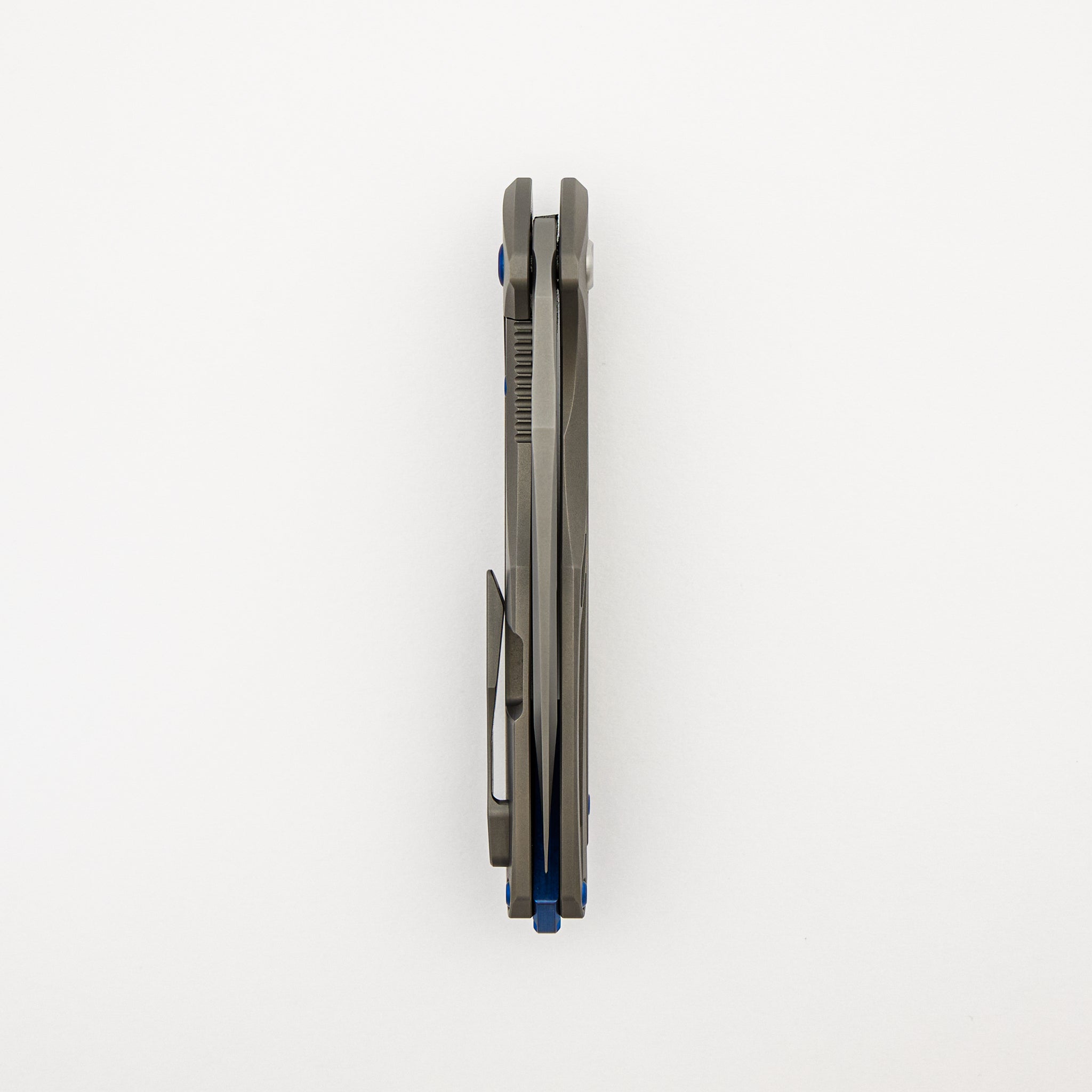 Arius - Style 55 Titanium Handle - CTS-XHP Blade