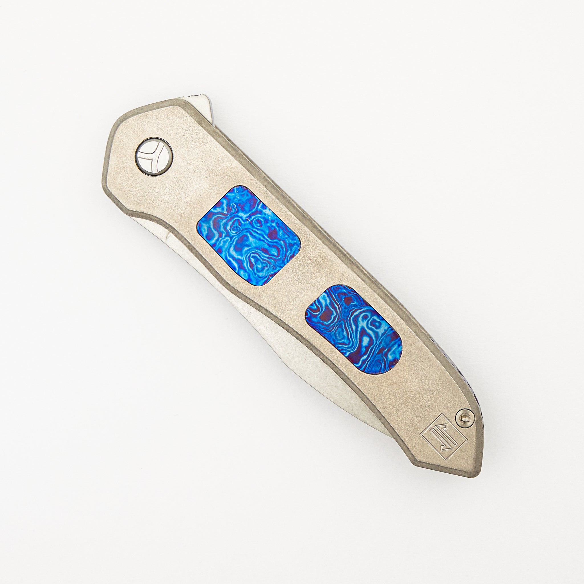 Brown Knives Servo #005