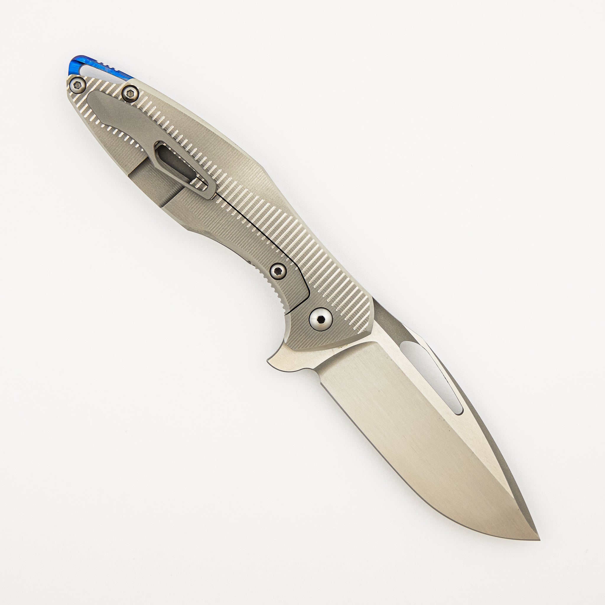 Arius 57 - Titanium Handle - CTS-204P Blade