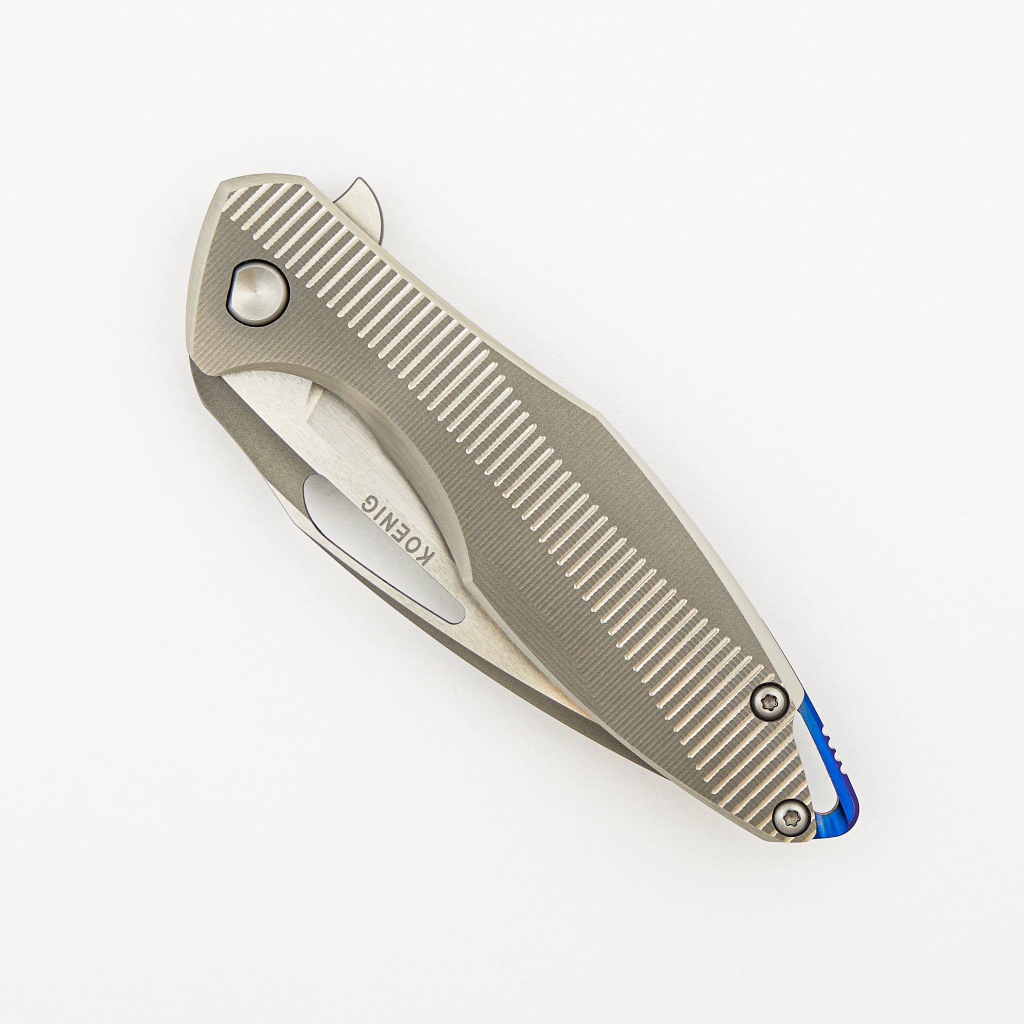 Arius 57 - Titanium Handle - CTS-204P Blade