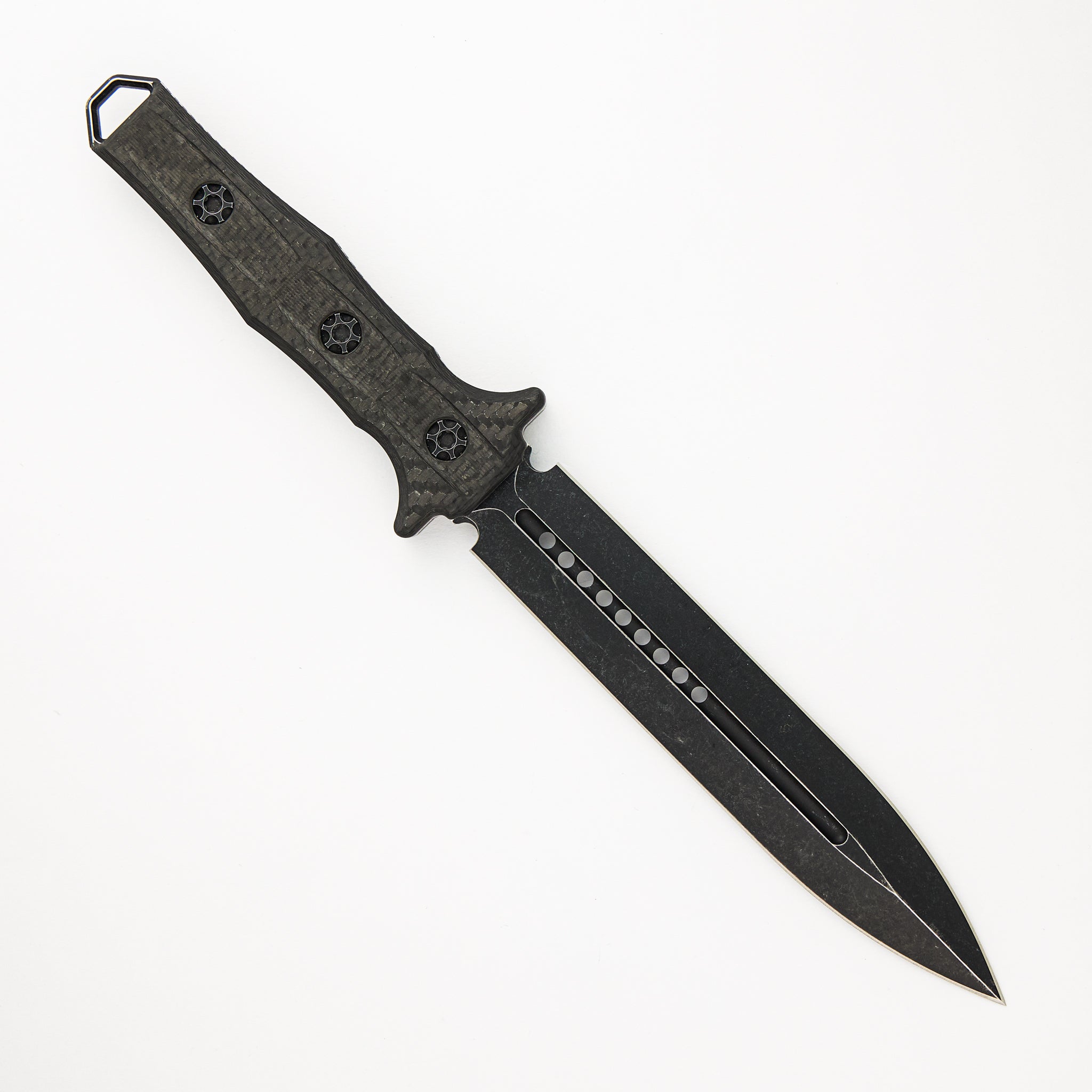 Heretic Nephilim – Carbon Fiber Handle – Battle Worn Elmax Blade