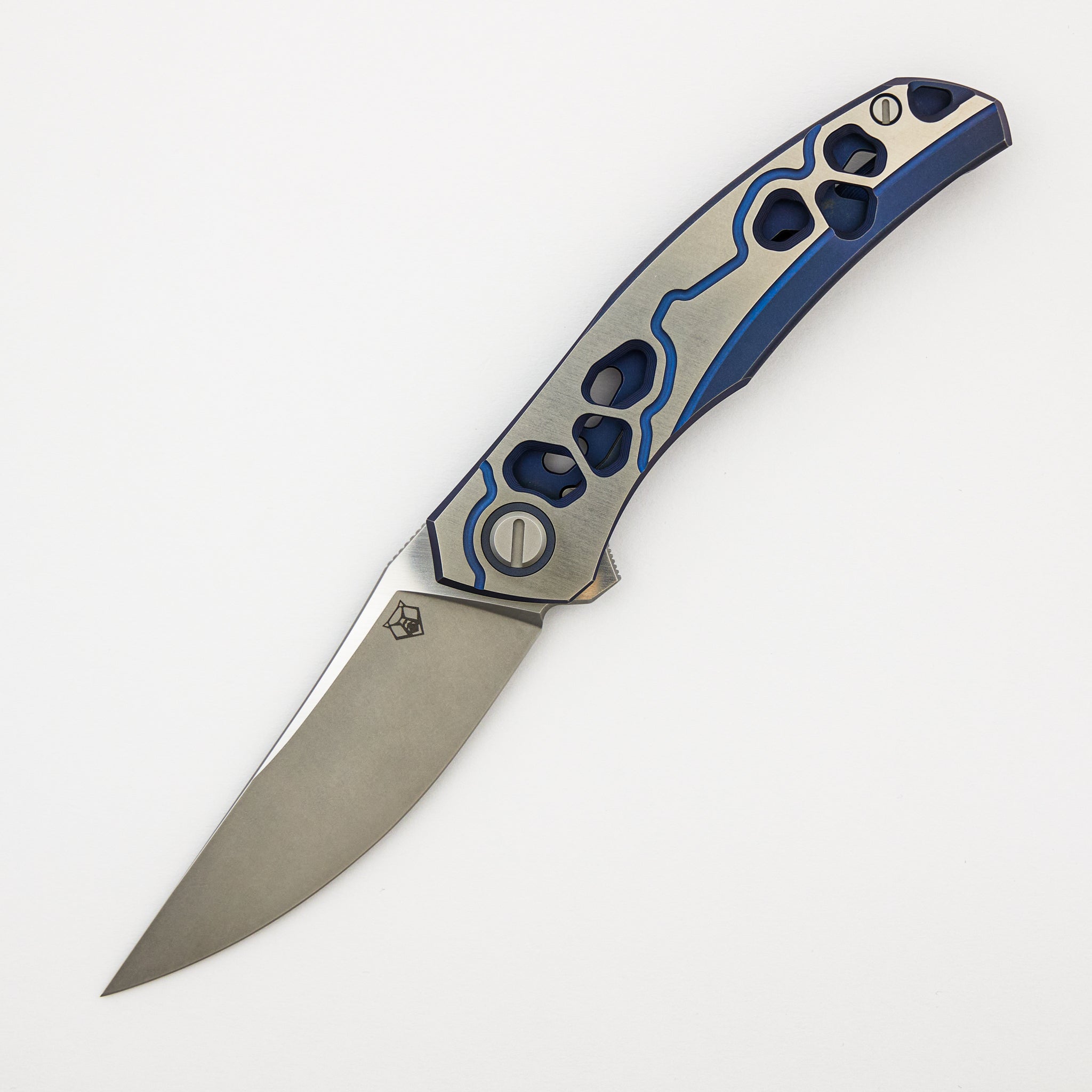 Alexey Konygin Finish Quantum “Cybonic Plague” – Cromax PM Blade - Satin/Blue – MRBS