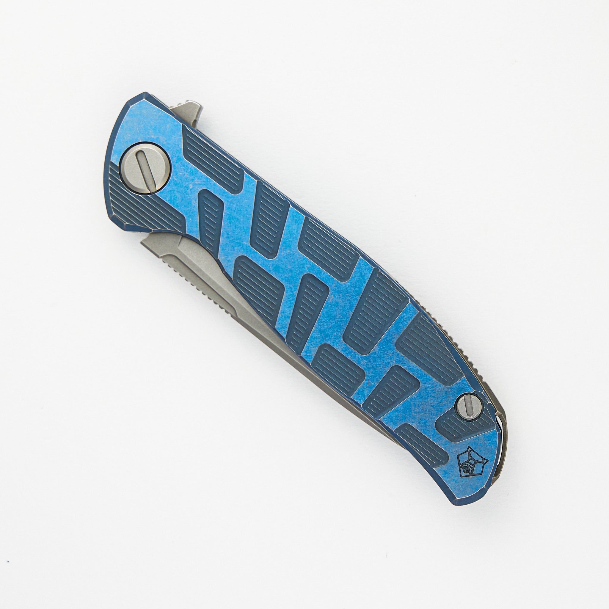F95 T Pattern Gen. 4 – Blue Ano Titanium Handle – M390 Blade – MRBS