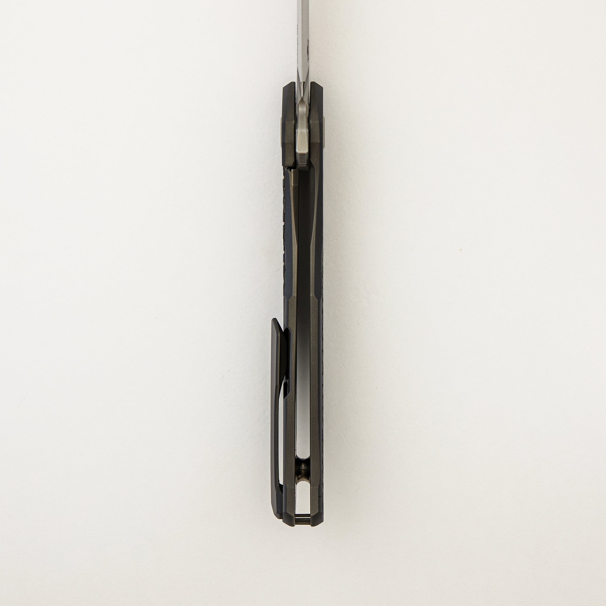 Ti2 Design Quantum “Technagon” – Cromax PM Blade – MRBS