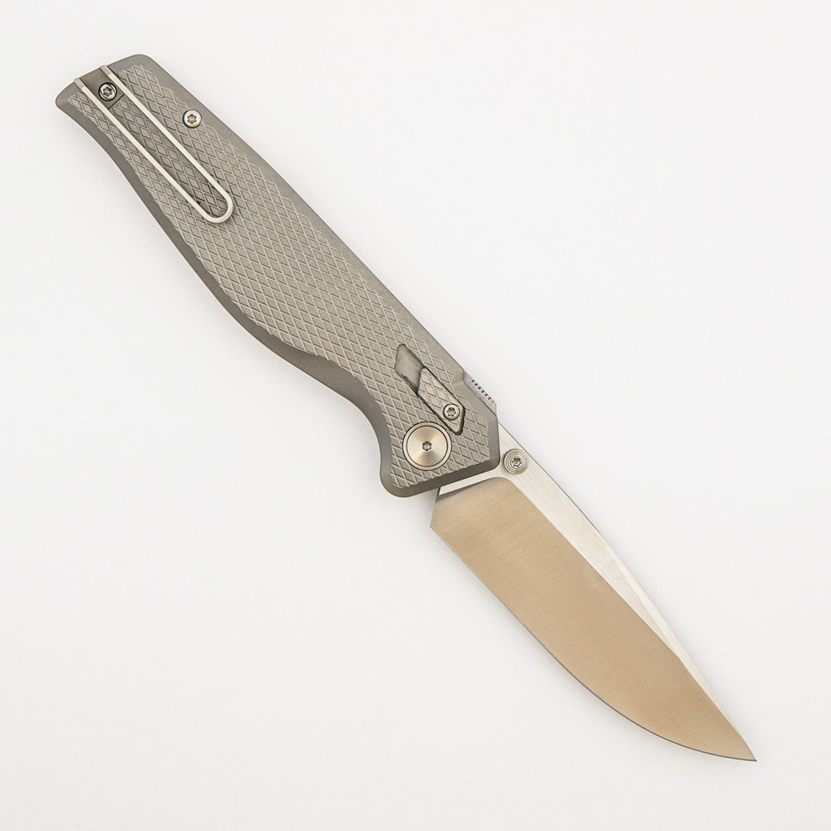 The Titan - MagnaCut Blade - Titanium Handle