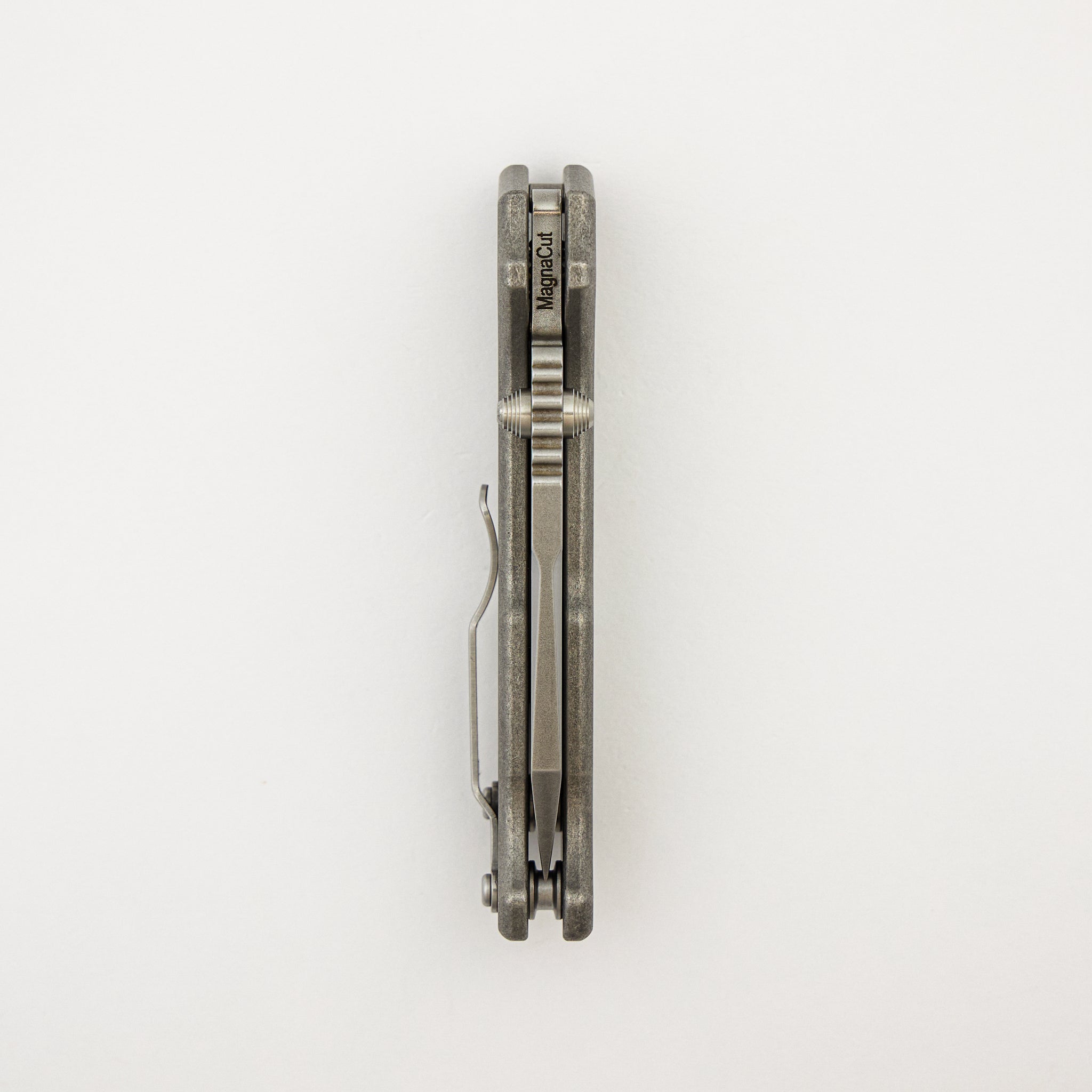 AD20 Compact (Full Thickness) - MagnaCut Blade - Titanium Handle