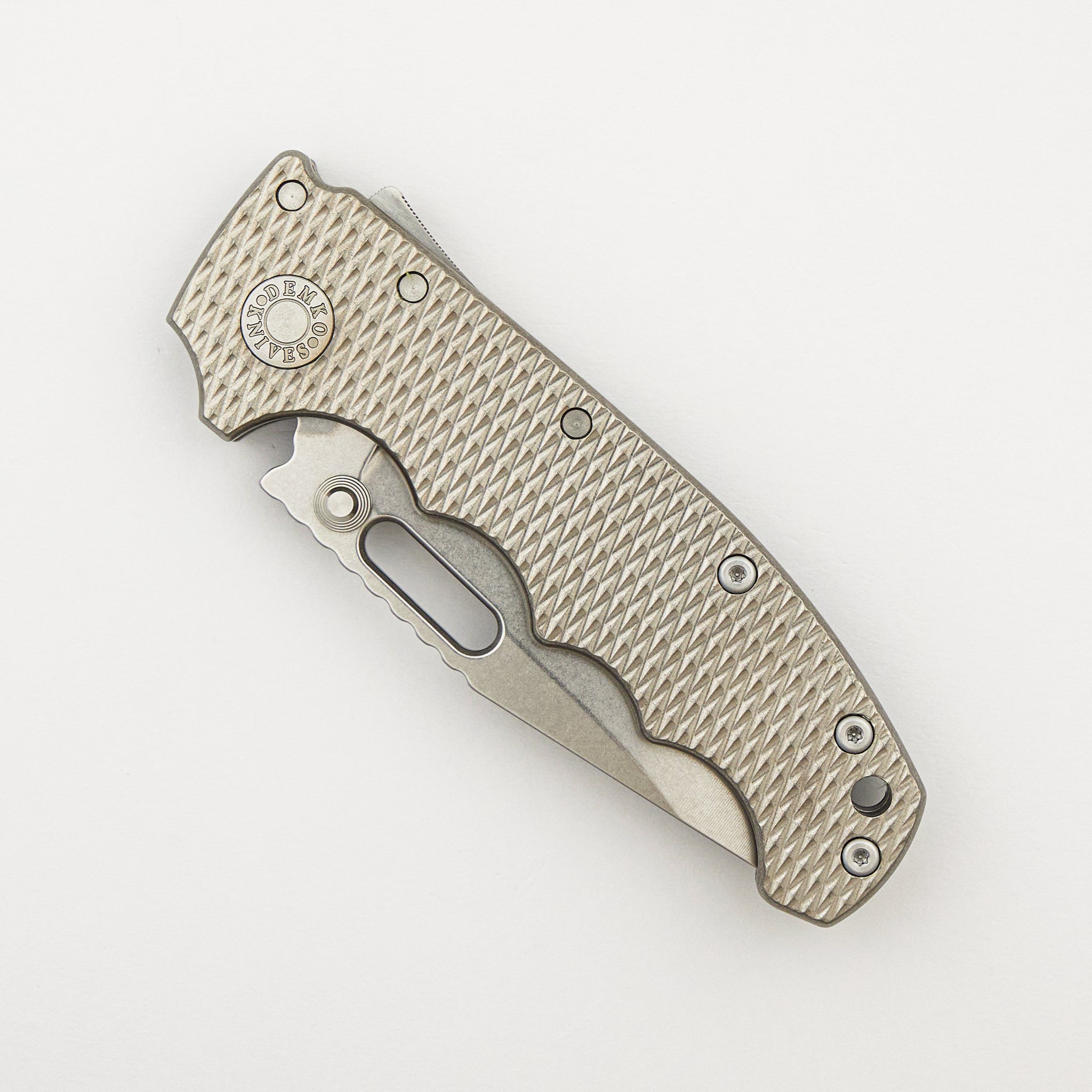 AD20 - Textured Titanium Handle - MagnaCut Blade