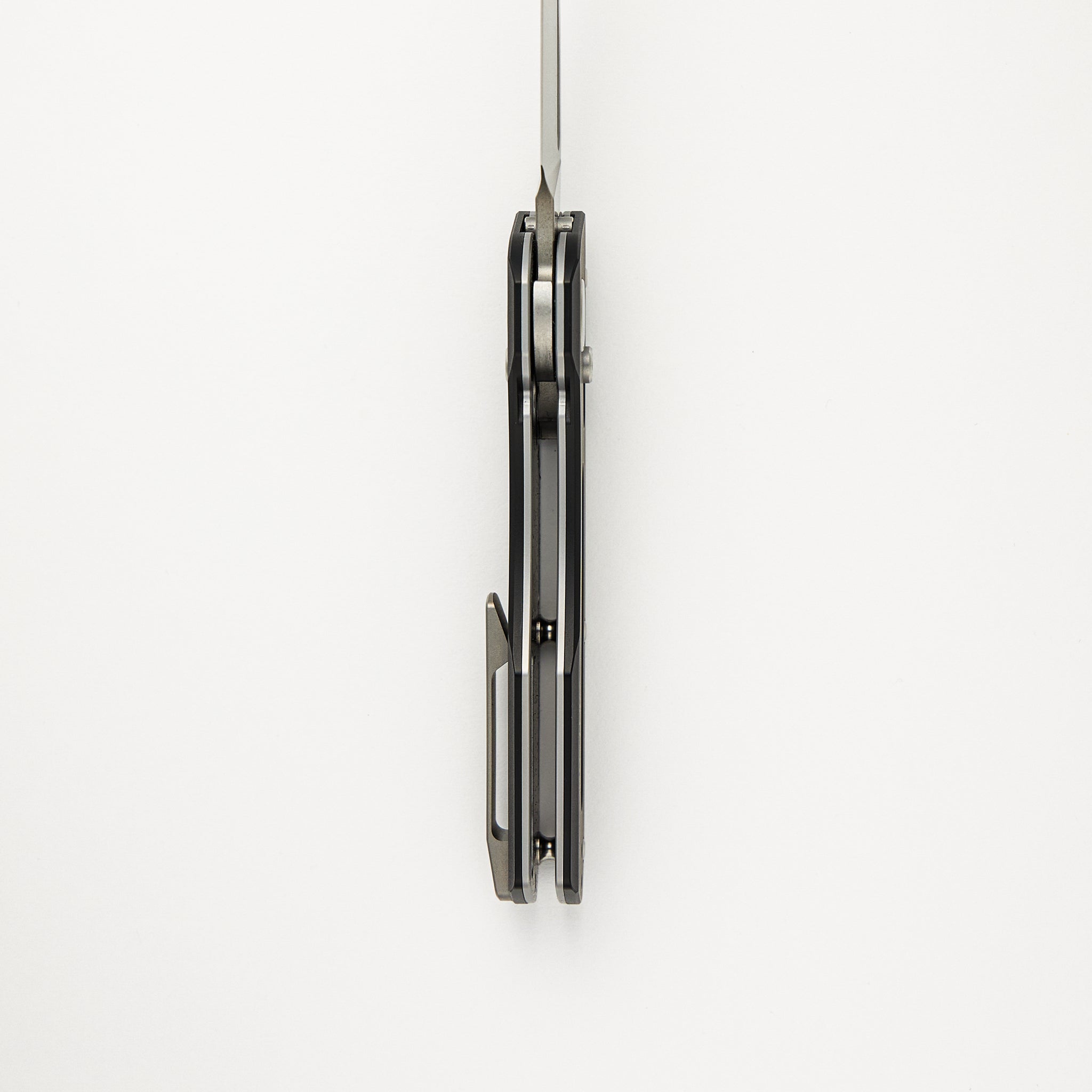 Veyron - Titanium Handle - 20CV Blade