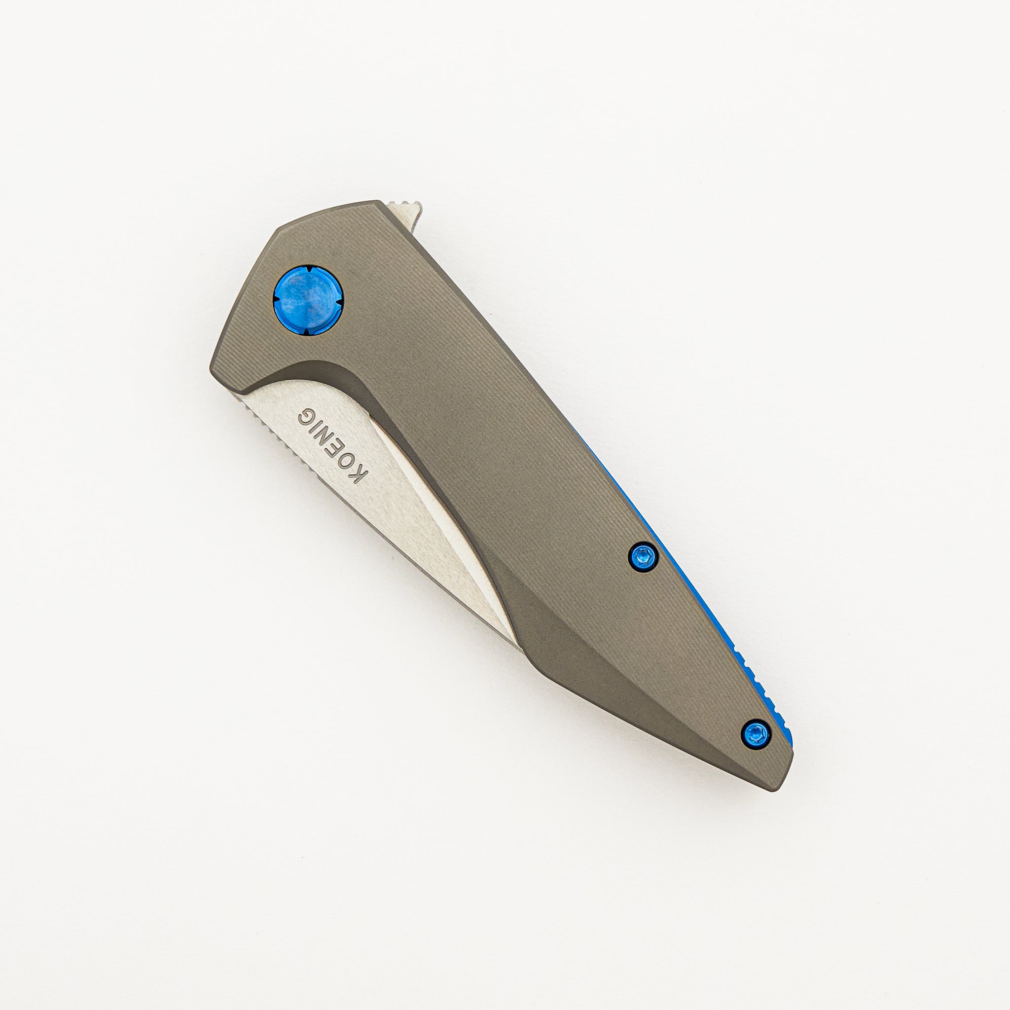 Mini Goblin - Smooth Titanium Handle - Blue Hardware - Brightwashed W/ Polished Flats M390 Blade