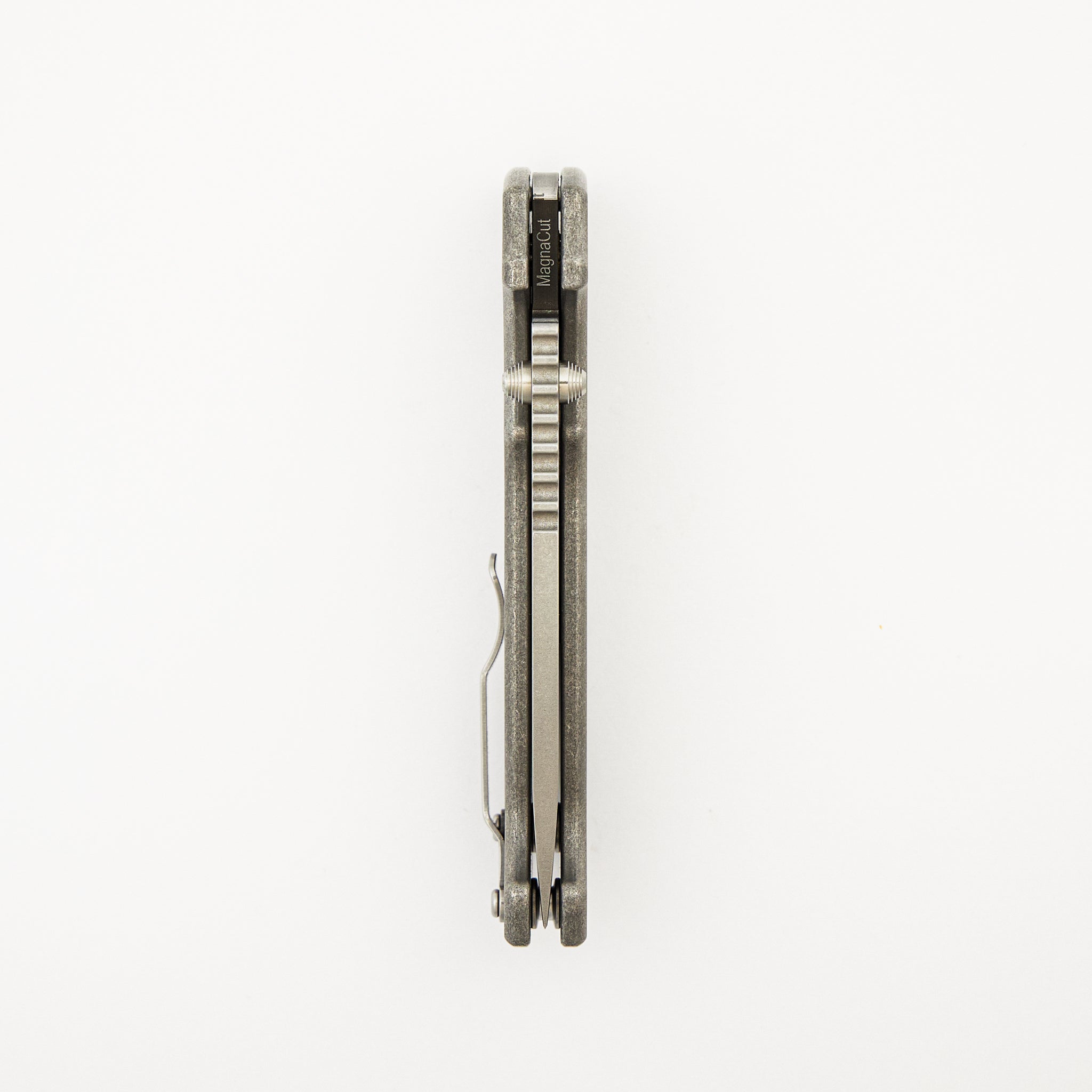 AD20 XL - Drop Point MagnaCut Blade - Titanium Handle