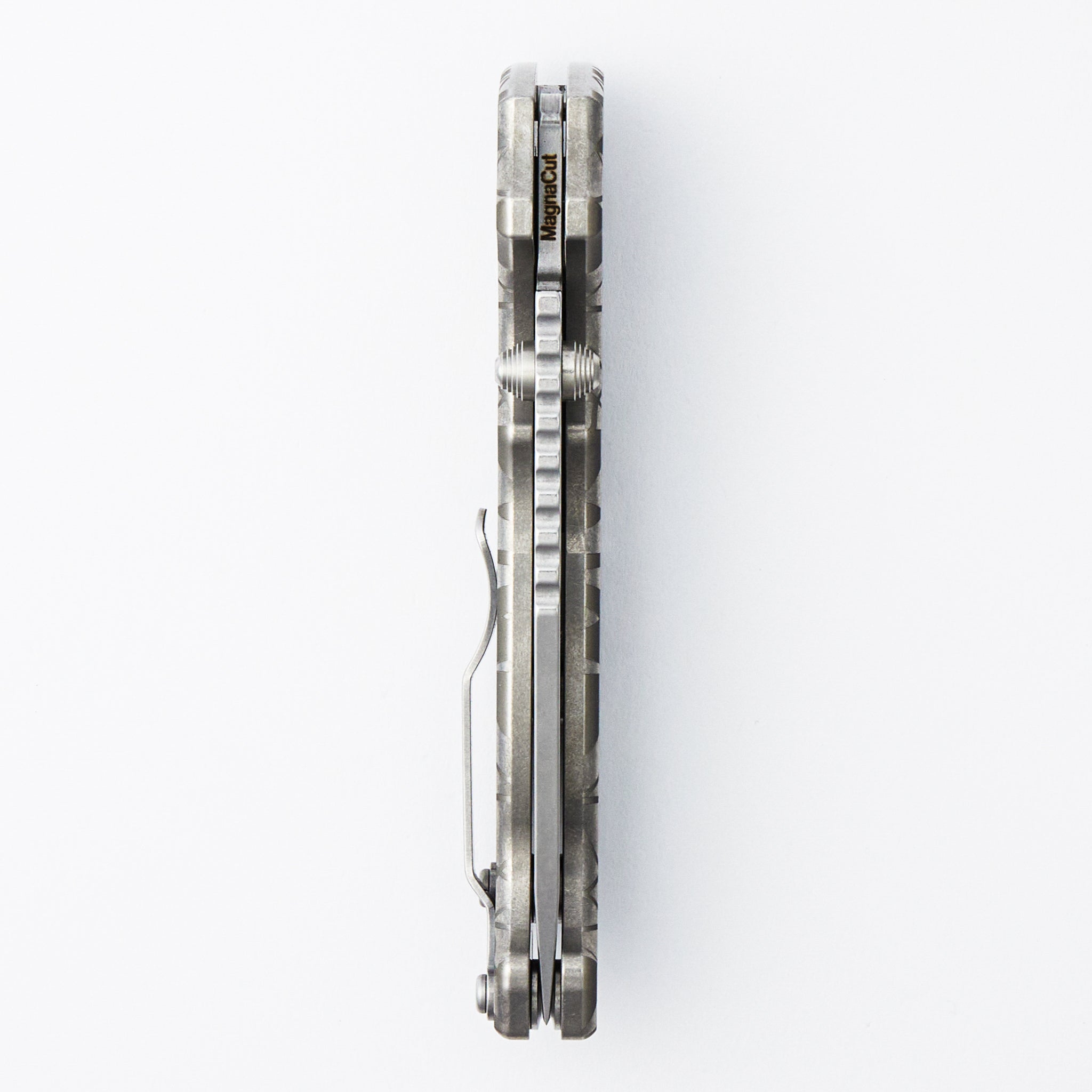 Kitanica AD20 Slim - MagnaCut Clip Point Blade - Titanium Handle