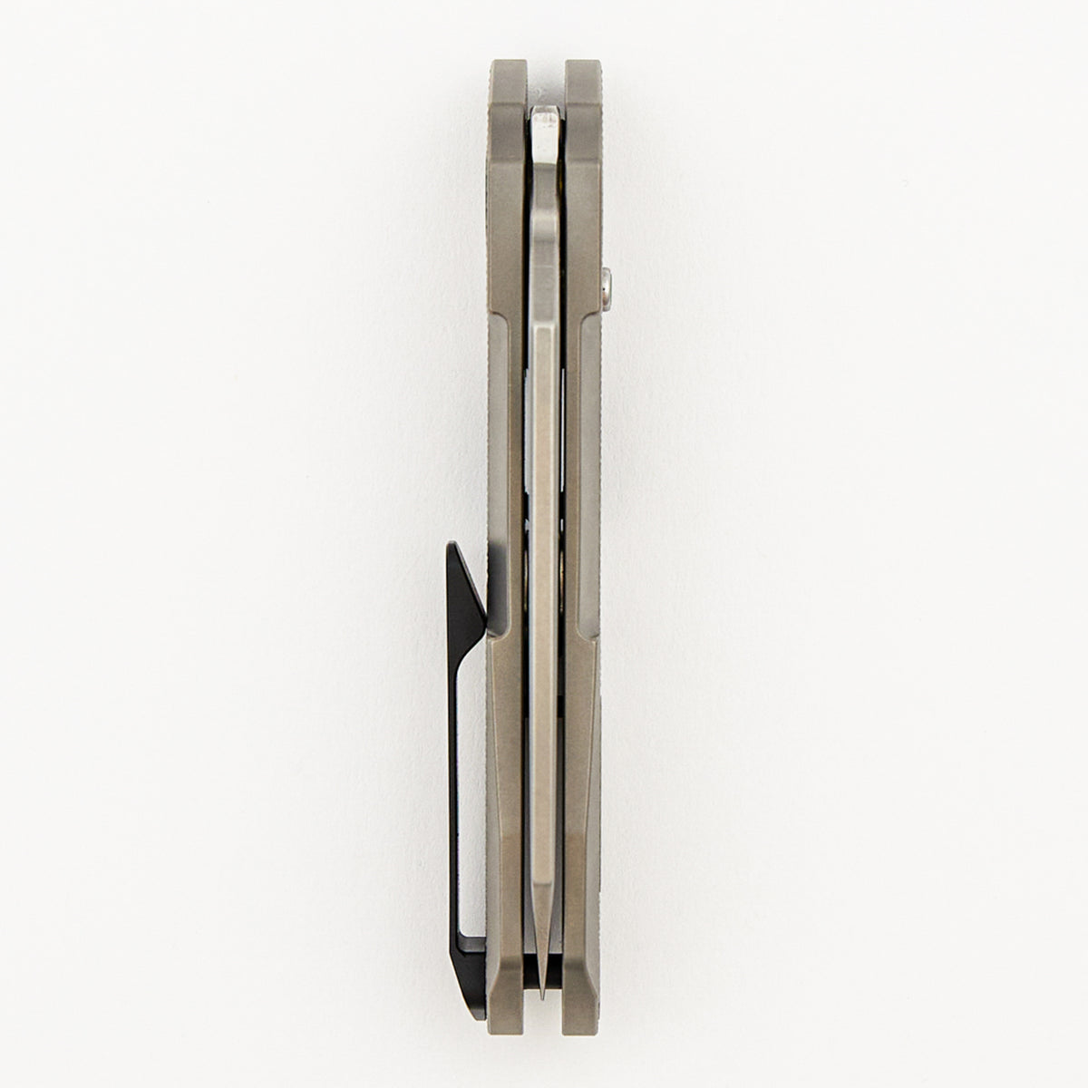 Factor - MagnaCut Blade - Titanium Handle