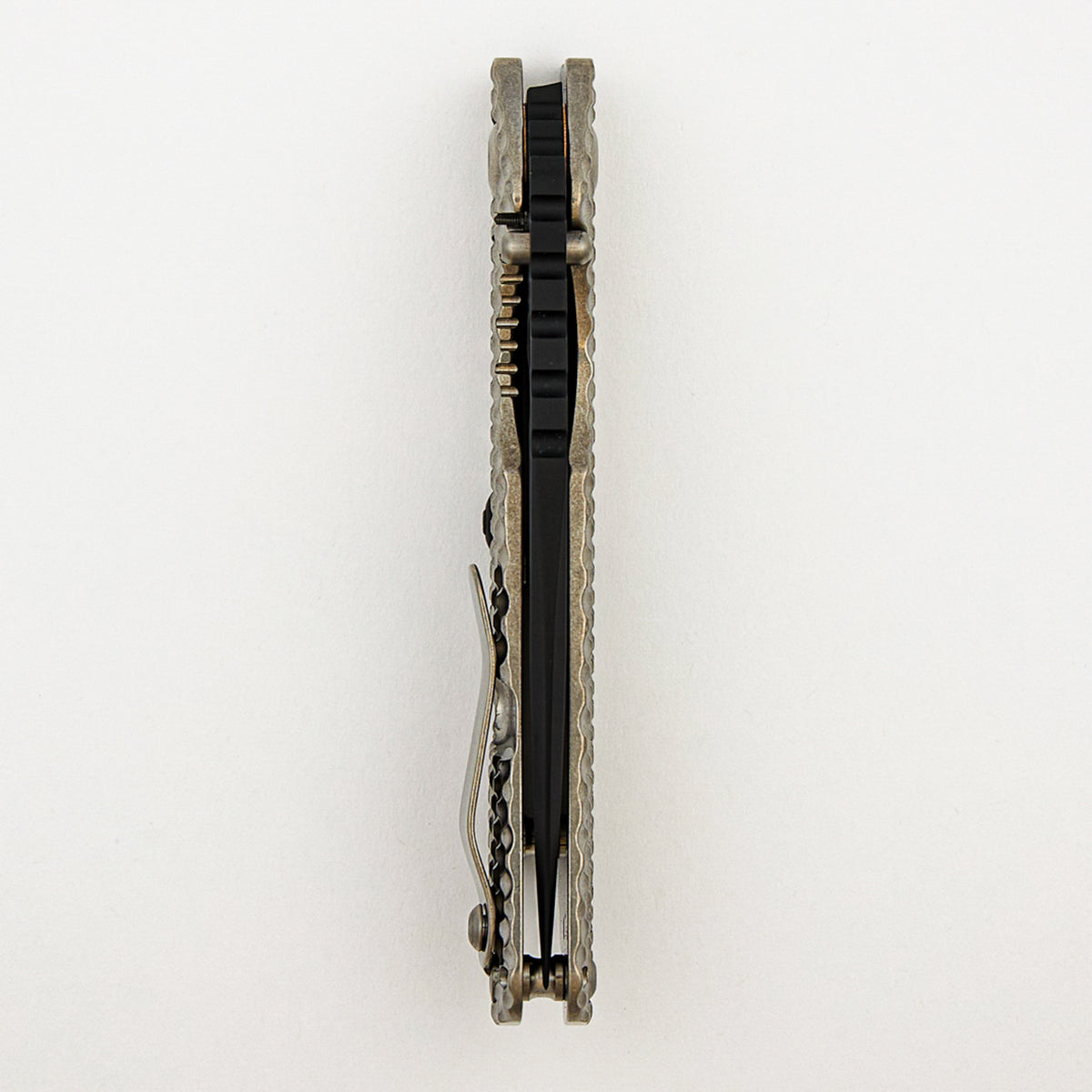 SMF DGG - Titanium Handle - Drop Point MagnaCut Blade