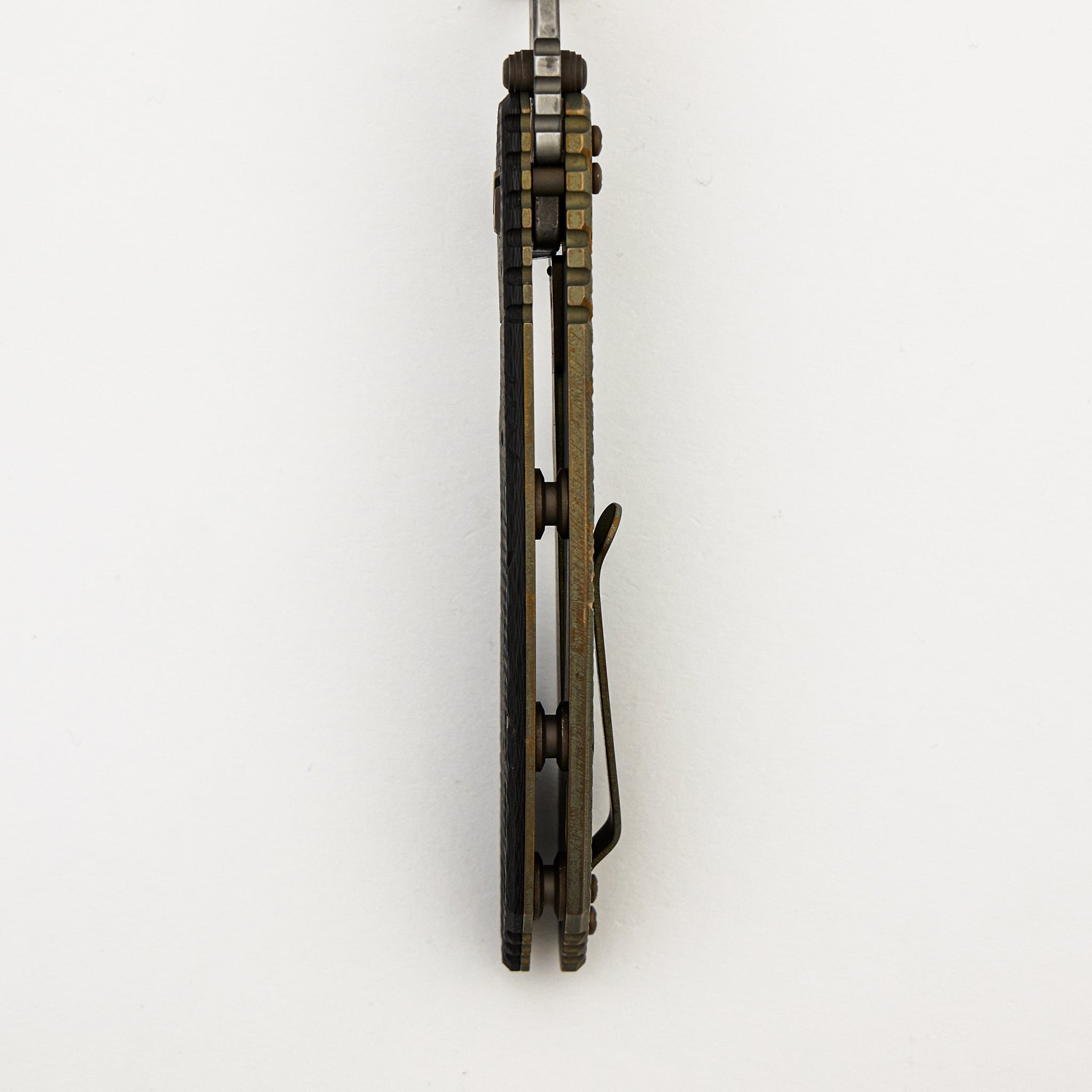 XM-18 3.5" - MagnaCut Skinny Slicer Tri-Way Battle Hound Textured Lockside Textured Carbon Fiber