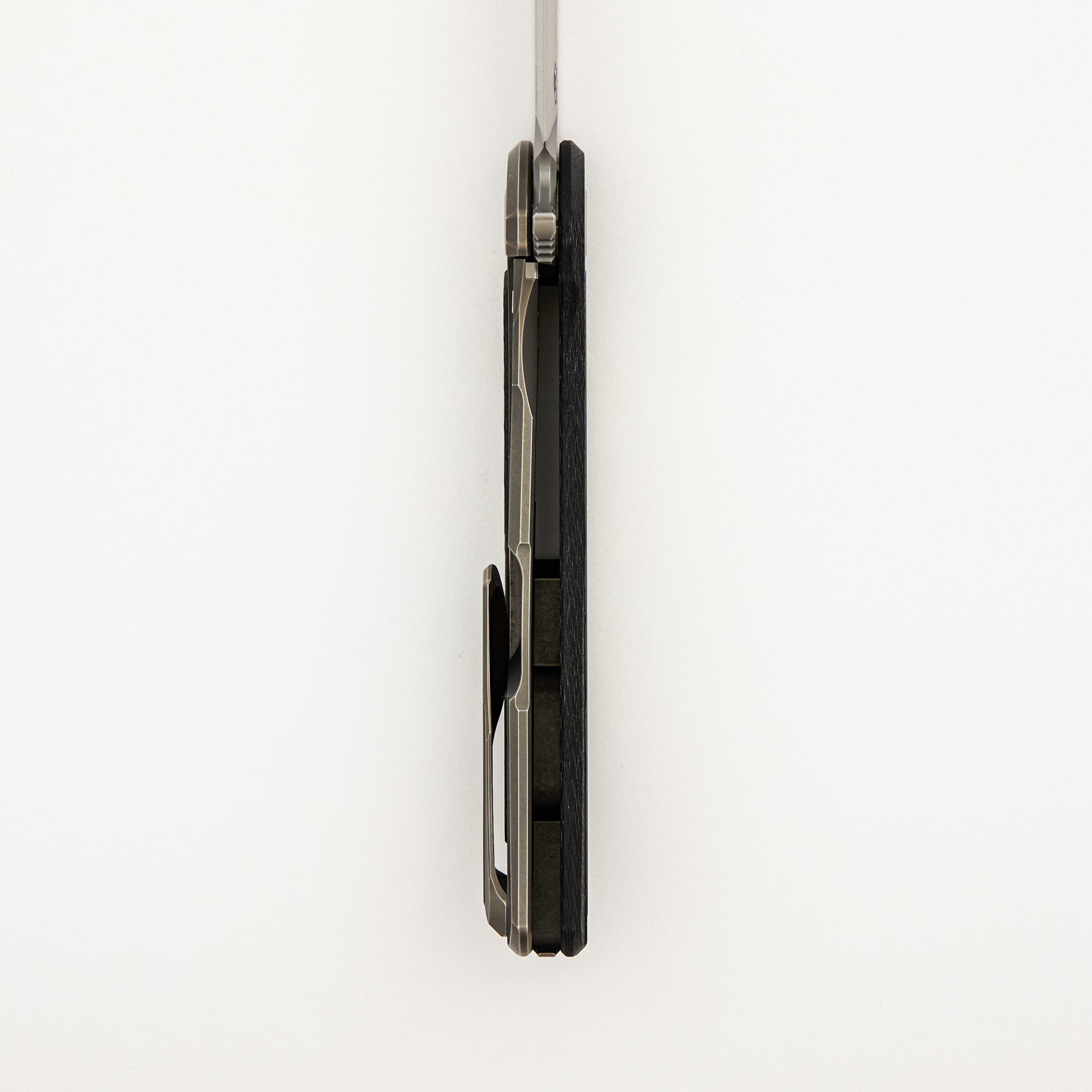 Chris Reeve Knives Collaboration Hati CGG - MagnaCut Blade - Titanium/Black Alutex Handle - MRBS